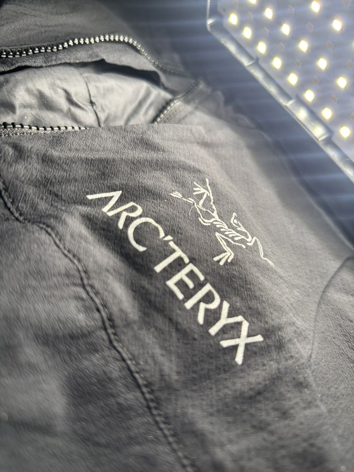 Arc'teryx Arcteryx vest gorpcore Arc'teryx Women's Vest, Black XL Size US M / EU 48-50 / 2 - 4 Thumbnail
