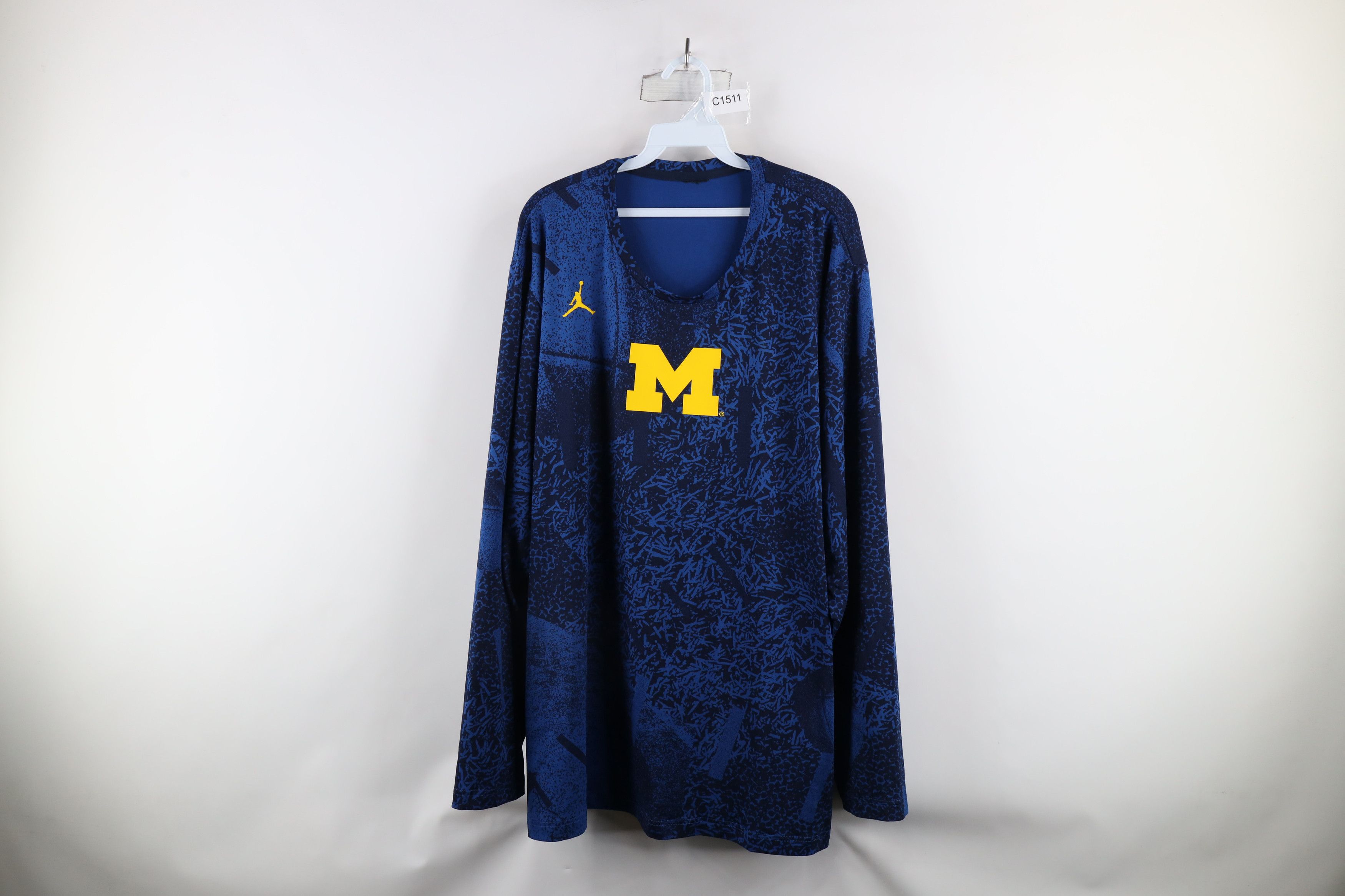 Nike × Vintage Nike Air Jordan University of Michigan Football T-Shirt Size US XXL / EU 58 / 5 - 1 Thumbnail