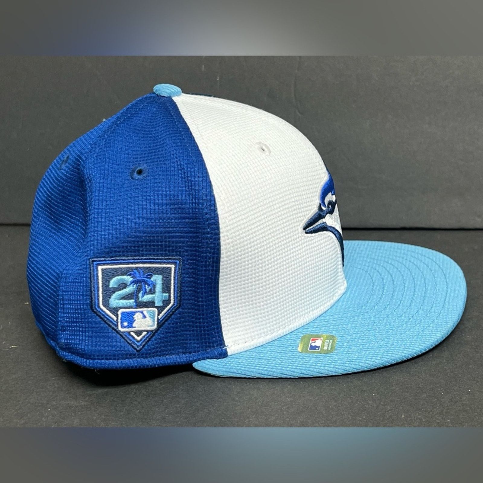 New Era Toronto Blue Jays 2024 GAME USED PLAYERS SPRING TRAINING HAT Size ONE SIZE - 2 Thumbnail
