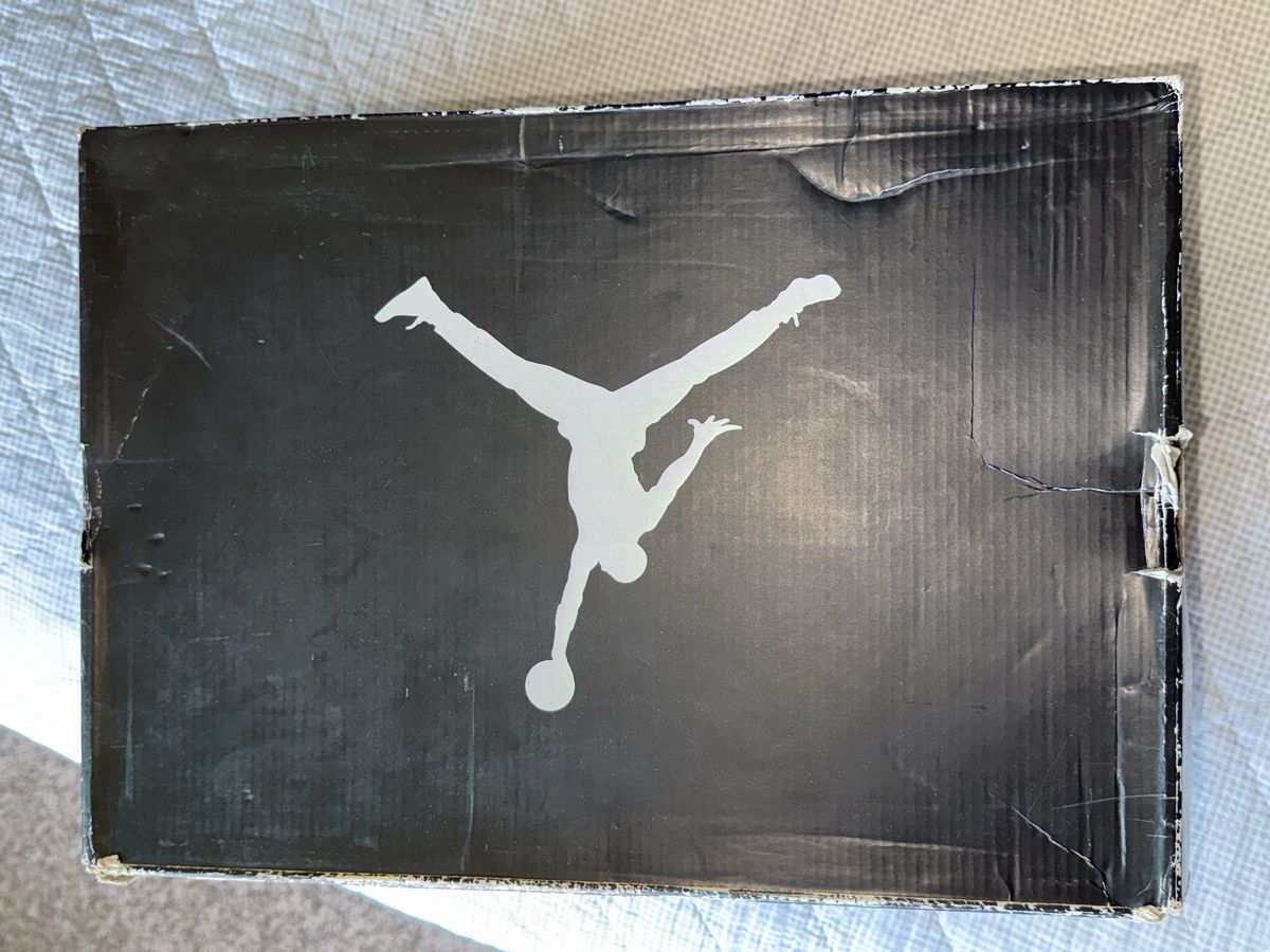 Jordan Brand Air Jordan 11 Retro ‘ Playoffs 2012 ‘ Size US 9 / EU 42 - 9 Thumbnail