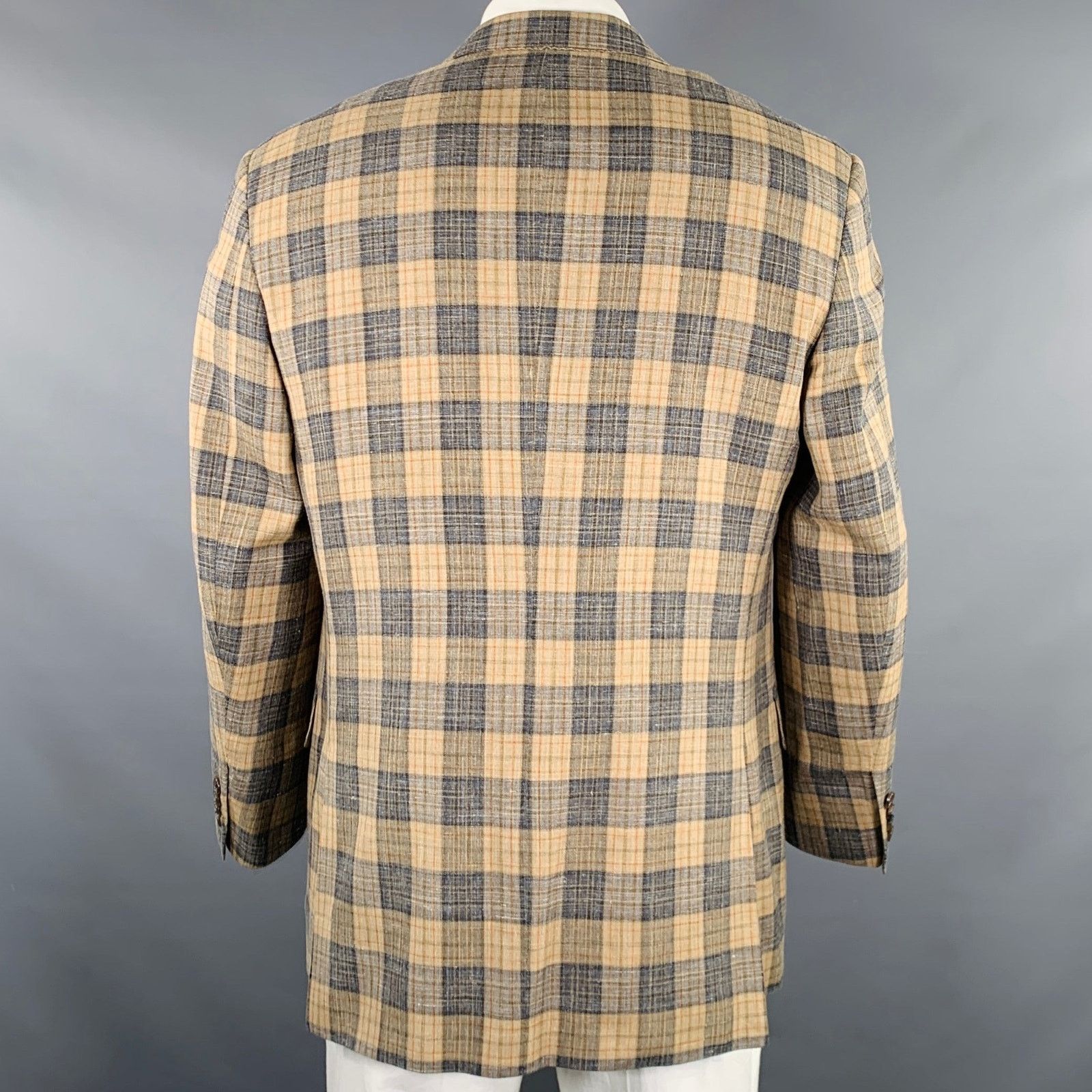 Southwick SOUTHWICK CLOTHES Size 42 Tan Grey Plaid Sport Coat Size 42R - 4 Thumbnail