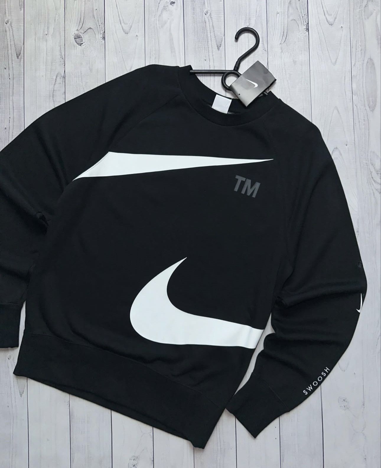 Nike Nike sweatshirt big logo big swoosh size S,M Size US S / EU 44-46 / 1 - 2 Thumbnail