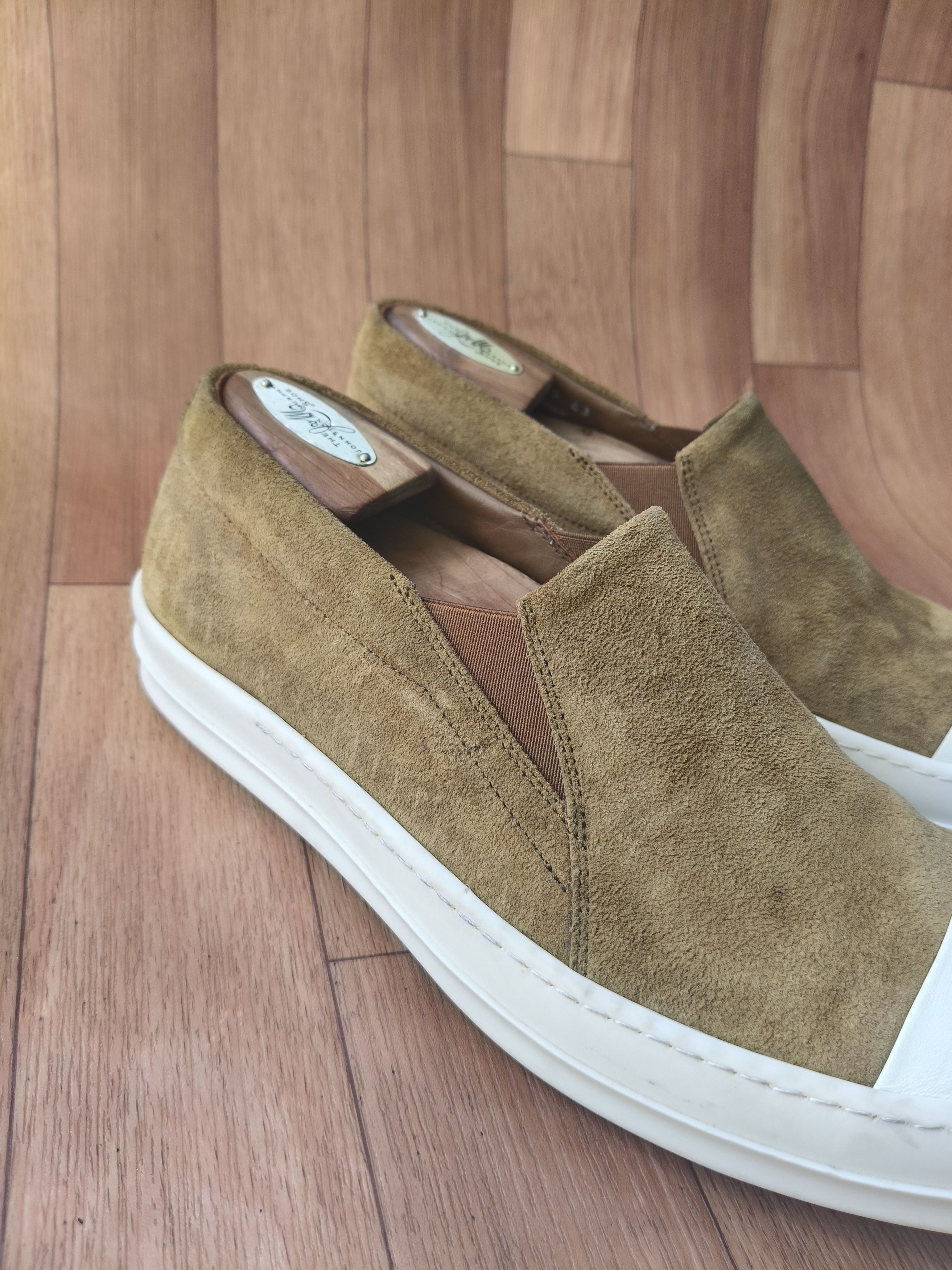 Rick Owens Rick Owens tan suede mainline boat Size US 10 / EU 43 - 10 Thumbnail