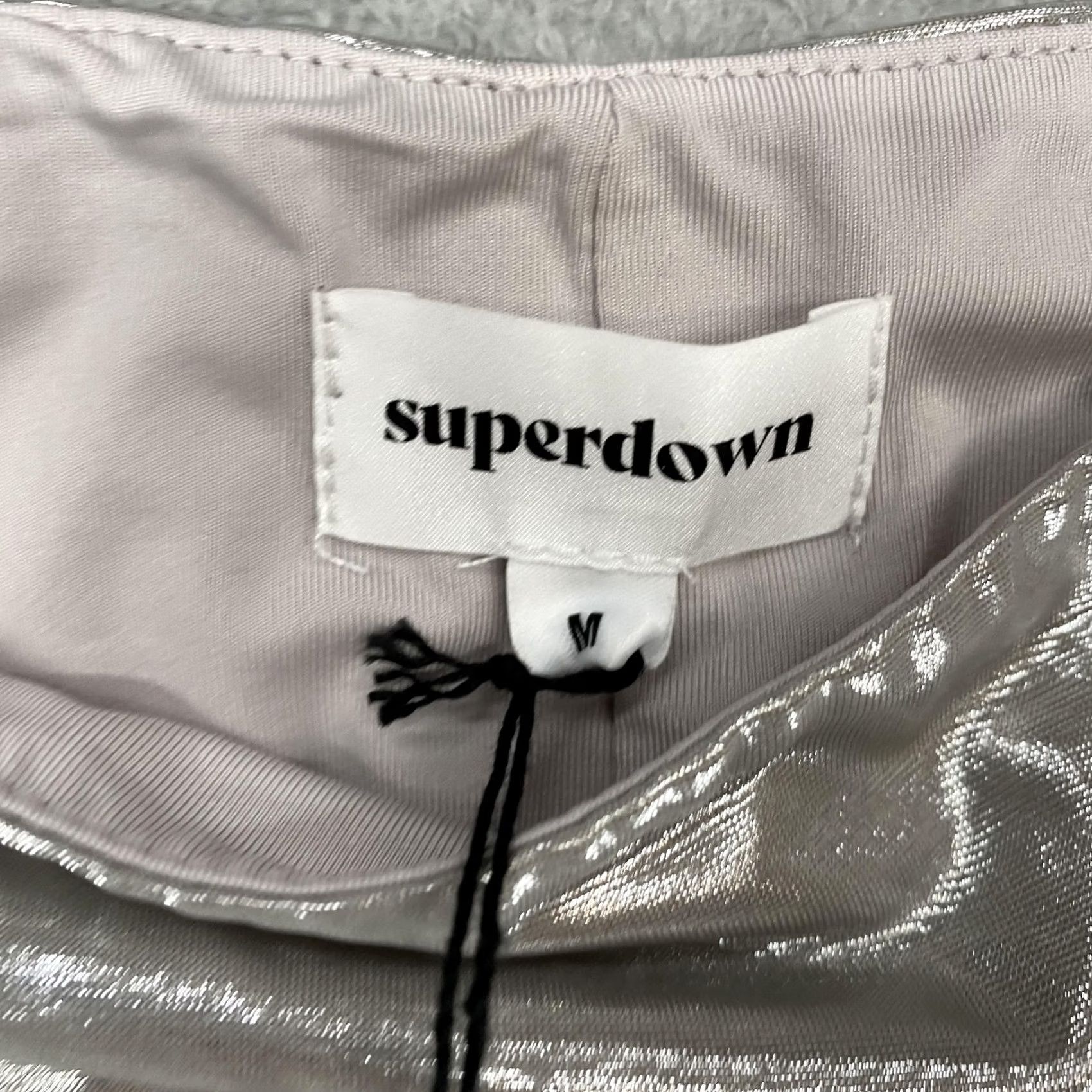 superdown VINTAGE Superdown Maxi Skirt Womens M Silver Metallic Satin Party Holiday Revolve Size 32" / US 10 / IT 46 - 5 Thumbnail