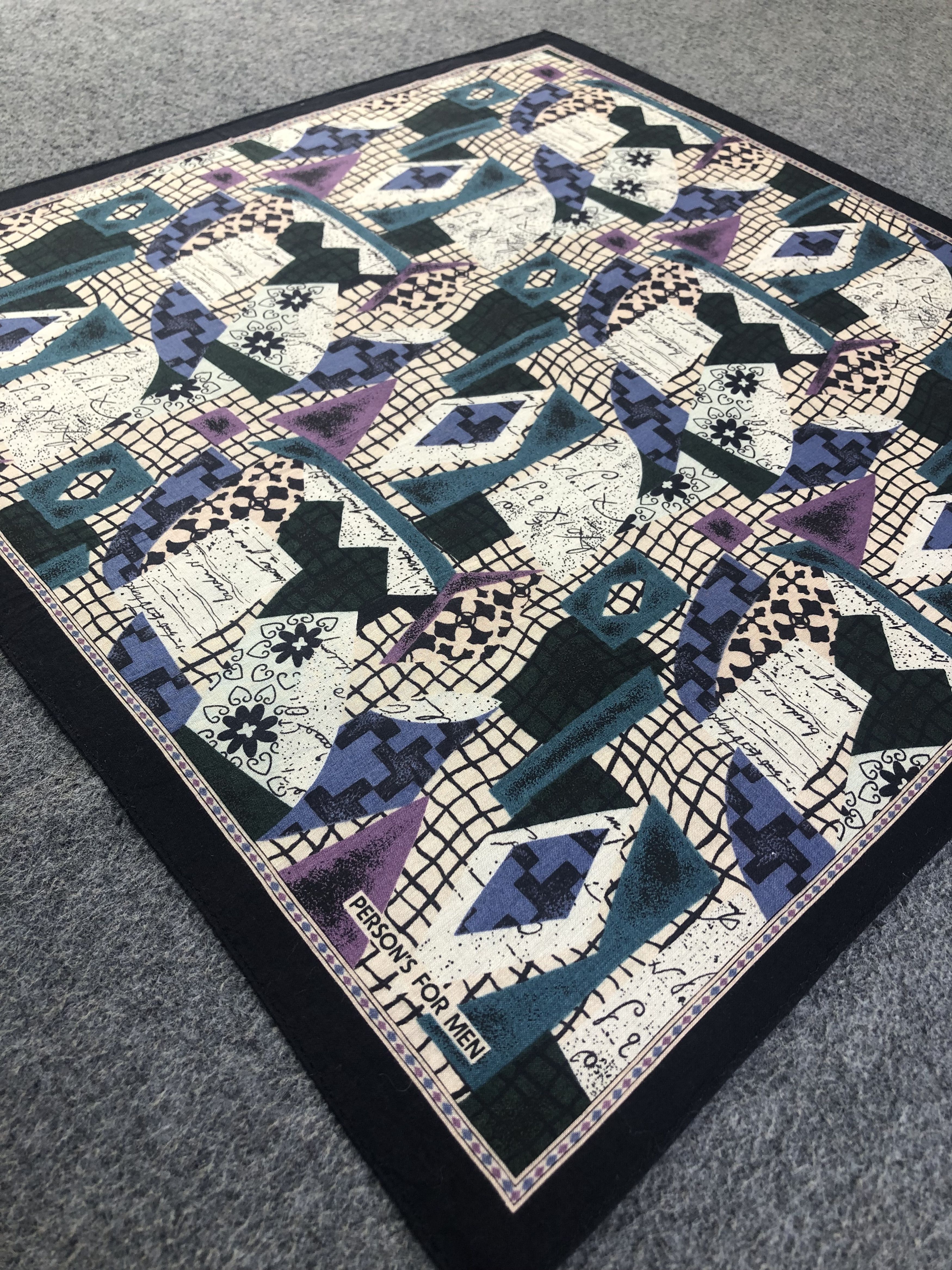 PERSON'S Persons Handkerchief / Bandana / Neckerchief C513 Size ONE SIZE - 4 Thumbnail