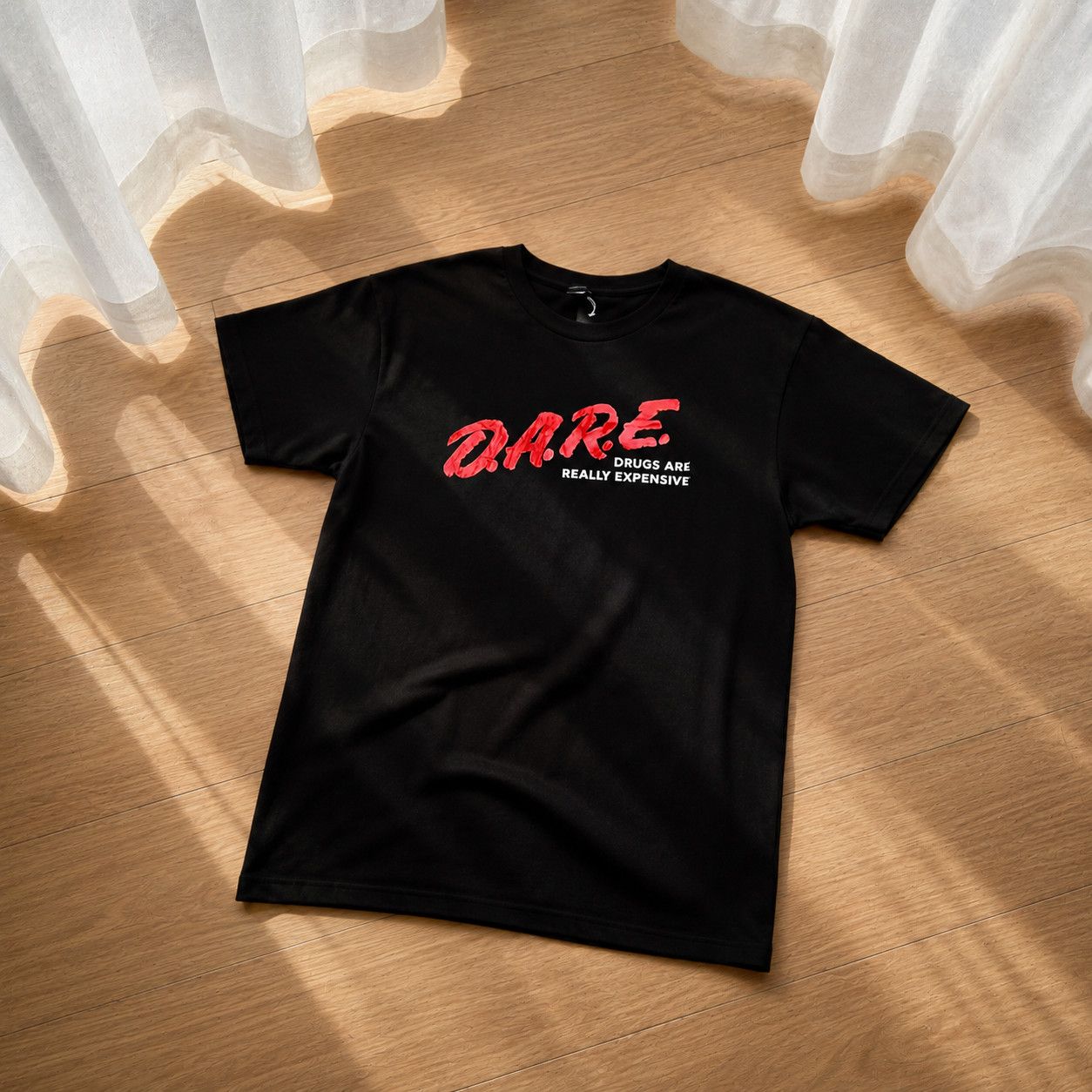 D.A.R.E D.A.R.E Drugs All Really Expensive Tee Shirt ( L ) Size US L / EU 52-54 / 3 - 1 Thumbnail
