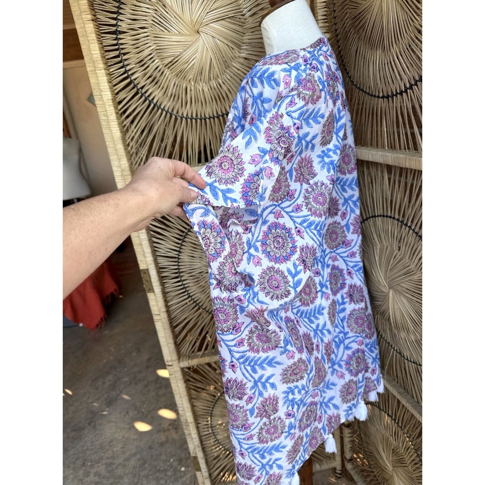 J.Crew J.CREW Boho Kimono Cover Up Floral Beach S/M White 100% Cotton Tassel Trim Open Front Womens Medium Size M / US 6-8 / IT 42-44 - 4 Thumbnail