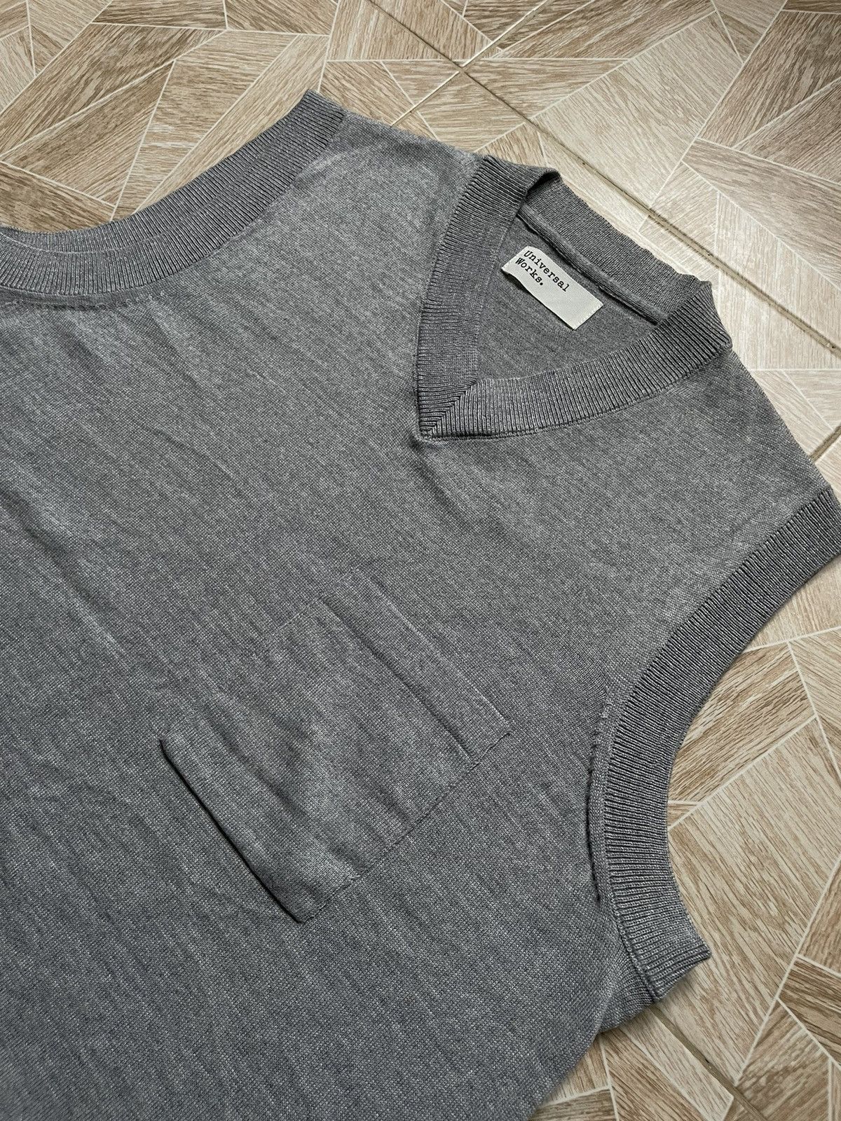 Designer × Universal Works Luxury Rare Designer Universal Works Merino Wool Grey Vest Size US XL / EU 56 / 4 - 2 Thumbnail
