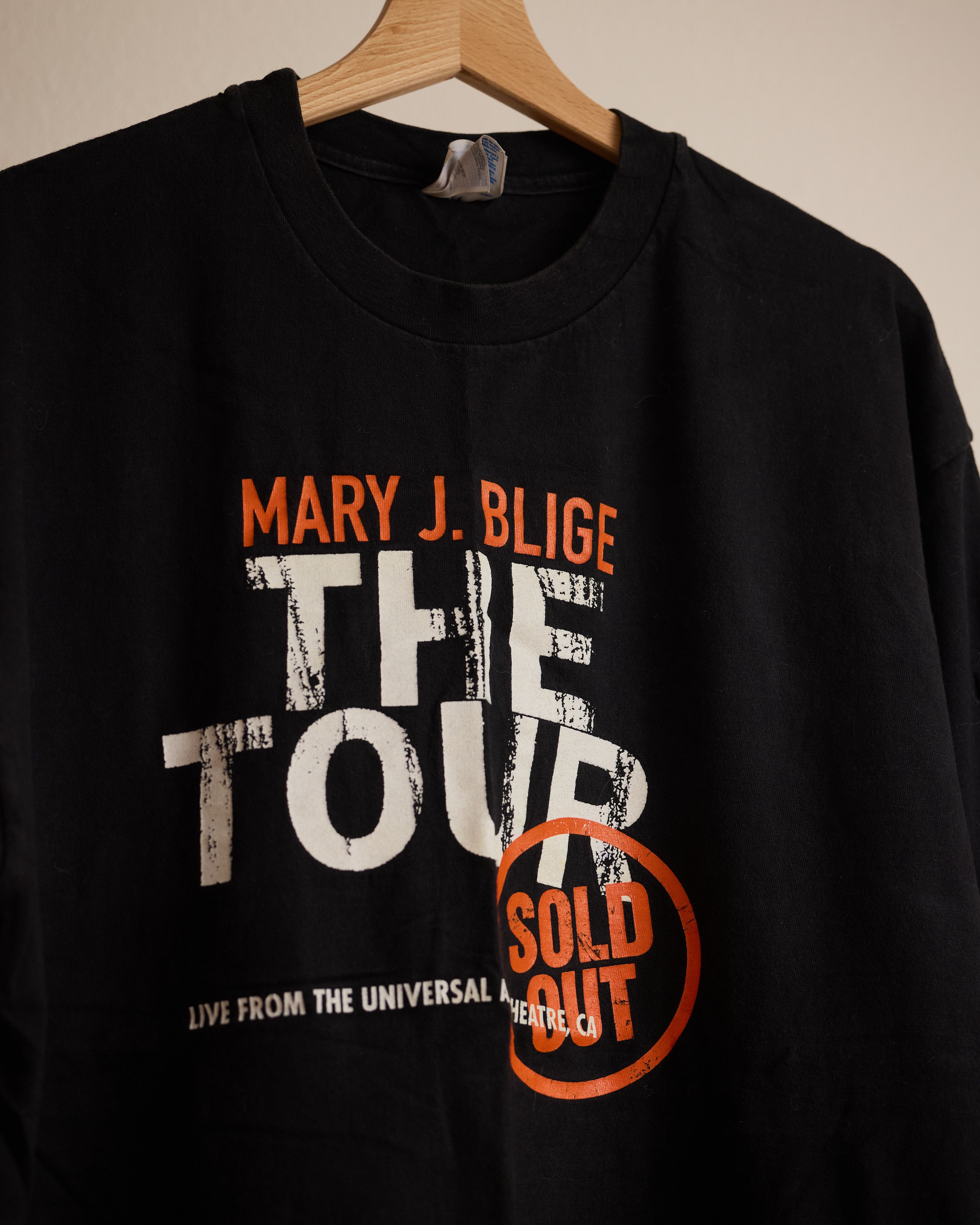 Vintage Vintage 2000's Mary J Blige Tour T-Shirt Size US XL / EU 56 / 4 - 2 Thumbnail