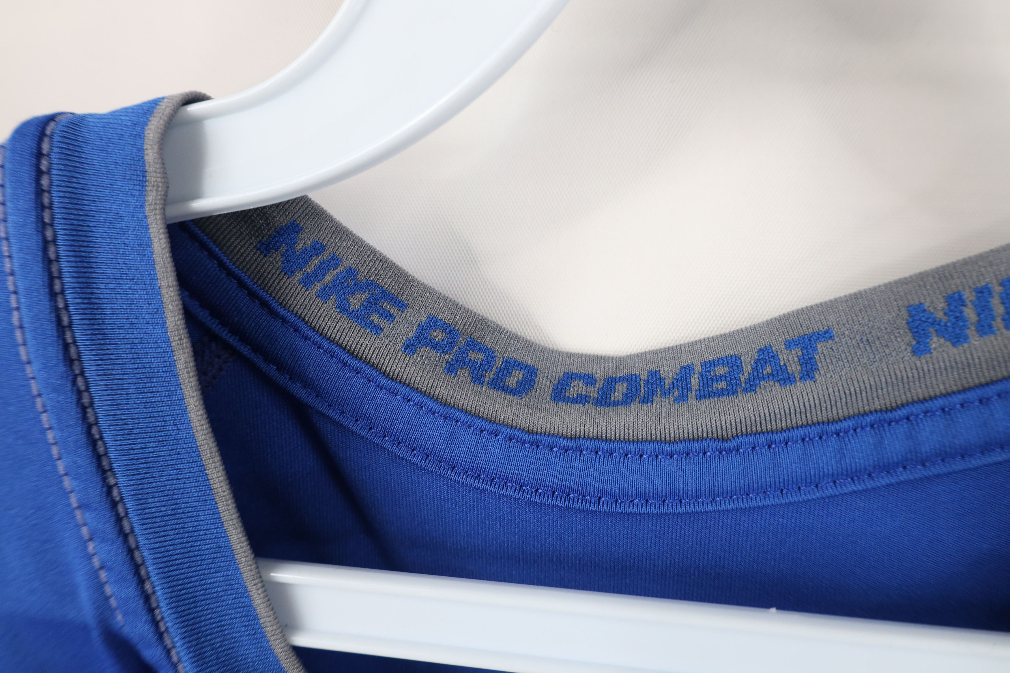 Nike Nike Pro Combat Training Long Sleeve T-Shirt Blue Size US L / EU 52-54 / 3 - 5 Thumbnail