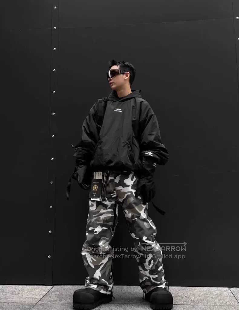 Balenciaga Balenciaga Ski Series 3B Nylon Hooded Fleece Sweatshirt Size US M / EU 48-50 / 2 - 5 Thumbnail