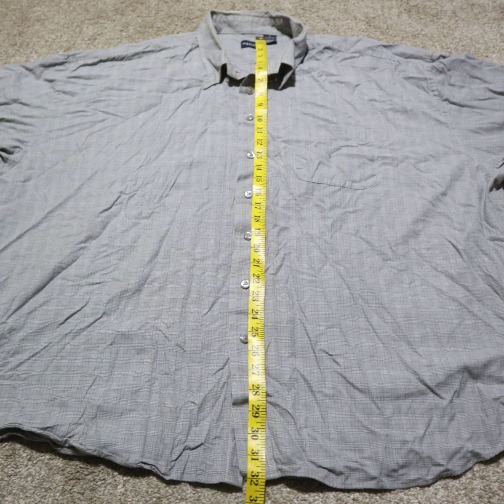 Van Heusen Van Heusen Shirt Gray Checkered Button Up Long Sleeve Adult Men Big 4X Plaid Modern Size US XXL / EU 58 / 5 - 6 Thumbnail
