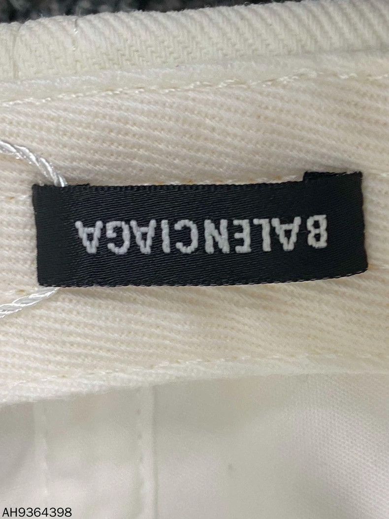 Balenciaga Balenciaga White embroidered logo baseball cap 2501-Nextarr Size ONE SIZE - 5 Thumbnail