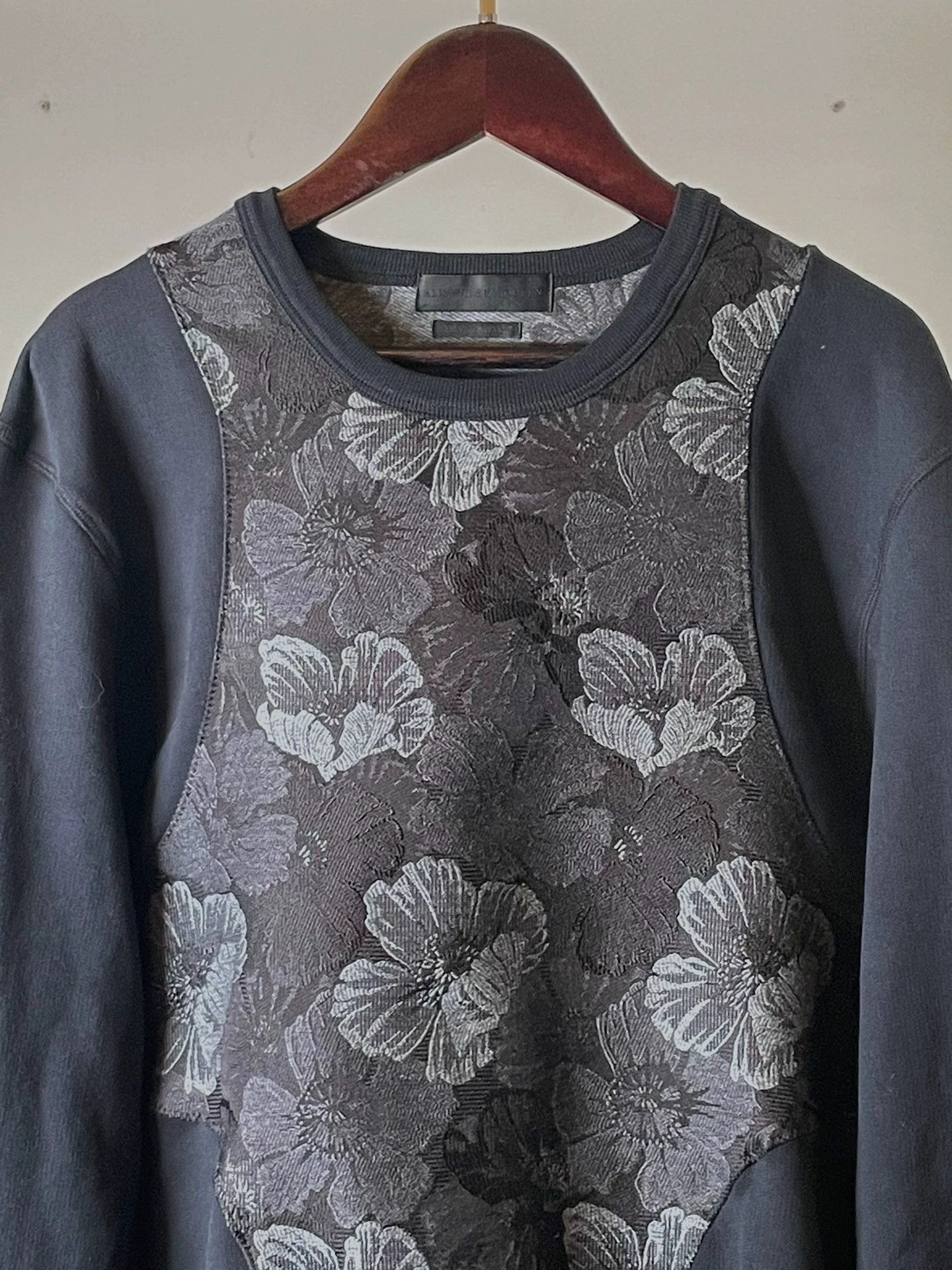 Alexander McQueen Black Floral Pattern Long Sleeve Sweatshirt Size US M / EU 48-50 / 2 - 3 Thumbnail