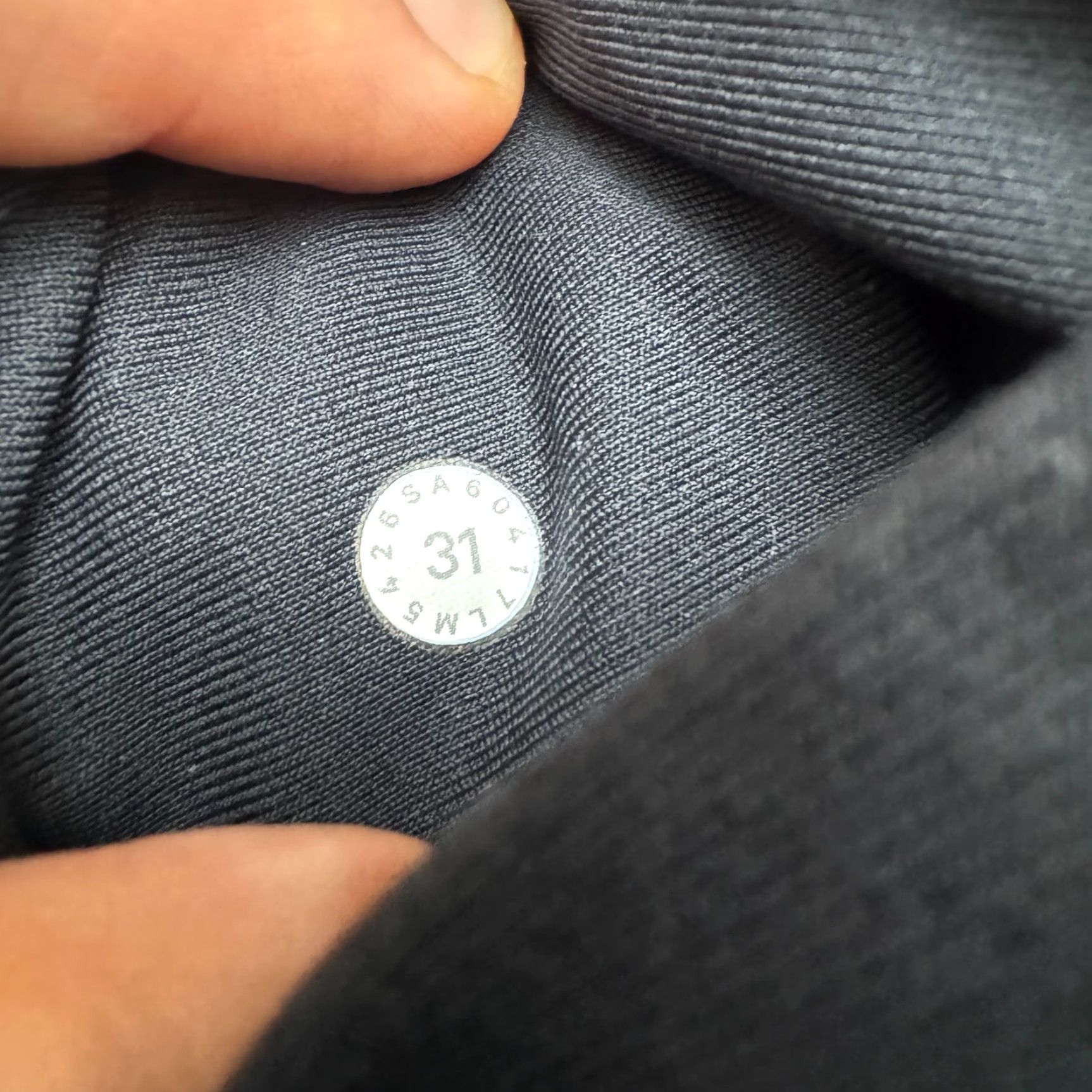 Lululemon Lululemon ABC Commission 5-Pocket Trouser Pants Mens 31 Black Straight Leg Golf Khakis Pants Size US 31 - 7 Thumbnail