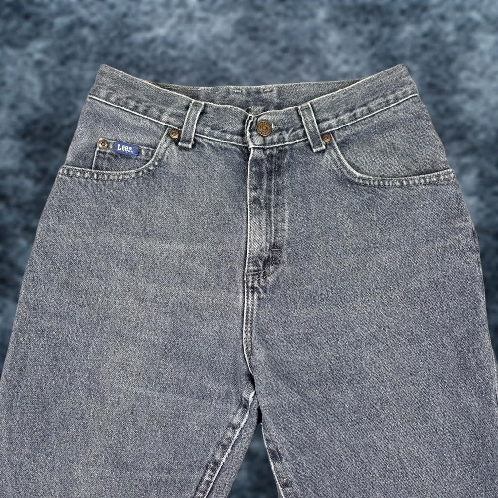 Lee VINTAGE Lee Jeans Womens 26 Blue High Rise Mom Tapered Leg Denim 90s Classic Jeans Womens 26 Blue High Rise Mom Jeans 90s Lee Denim Size 26" / US 2 / IT 38 - 1 Thumbnail