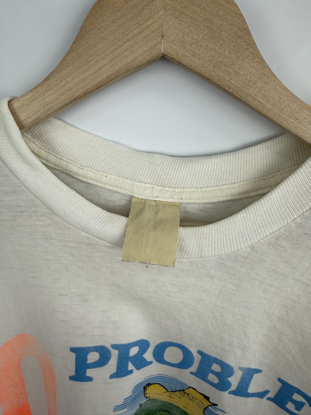 Vintage 🇩🇴 Vintage 80s No Problem Republica Dominicana Asymmetric tee Size US M / EU 48-50 / 2 - 7 Thumbnail