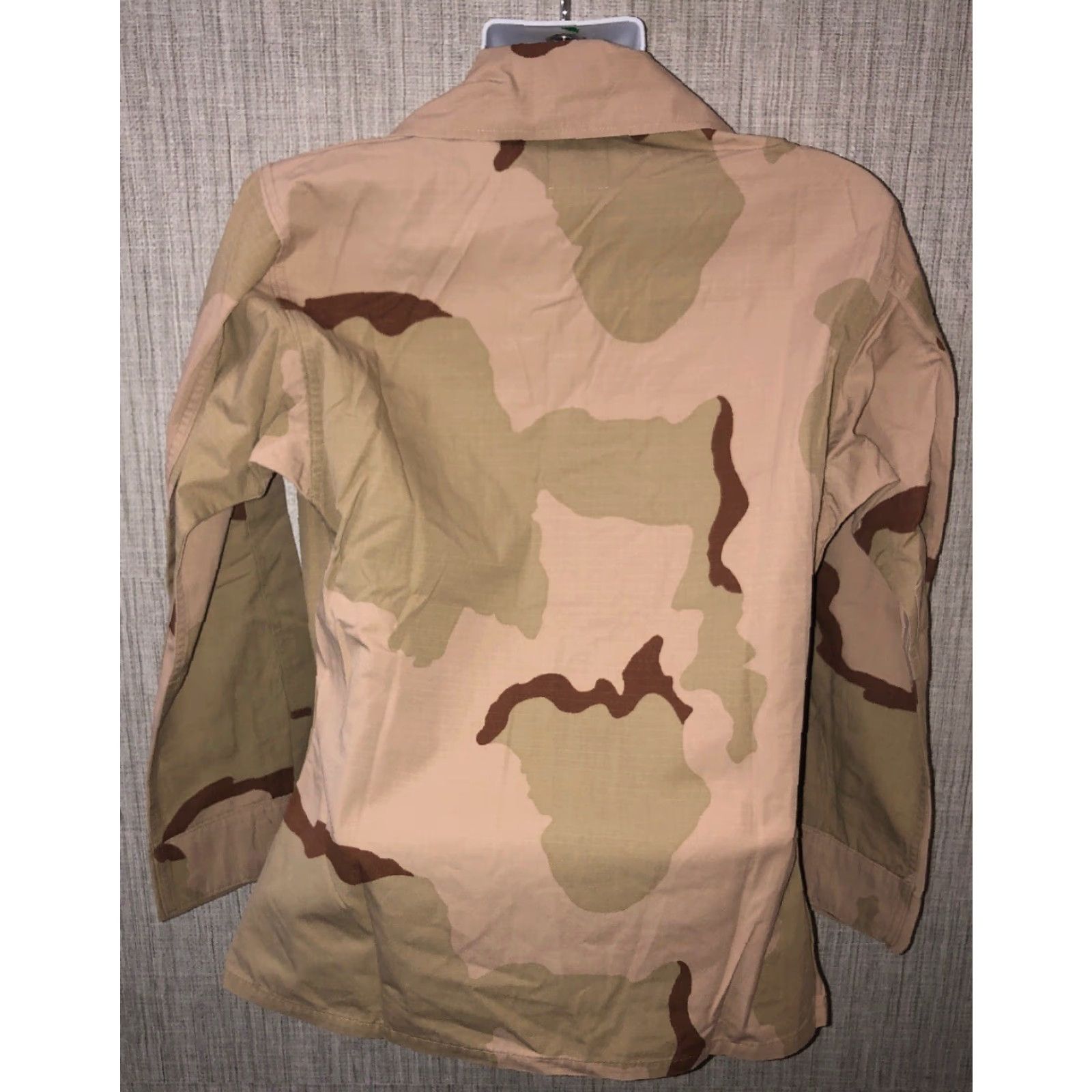 Vintage Mens Beige Camoflauge Military Jacket Size S Size US S / EU 44-46 / 1 - 4 Thumbnail