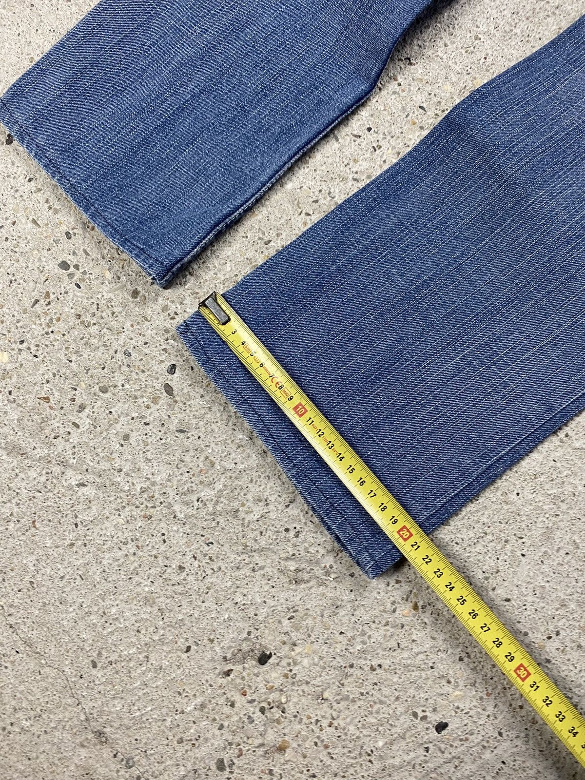 Victoria Beckham Victoria beckham rock republic bootcut light washed jeans Size 29" - 14 Thumbnail