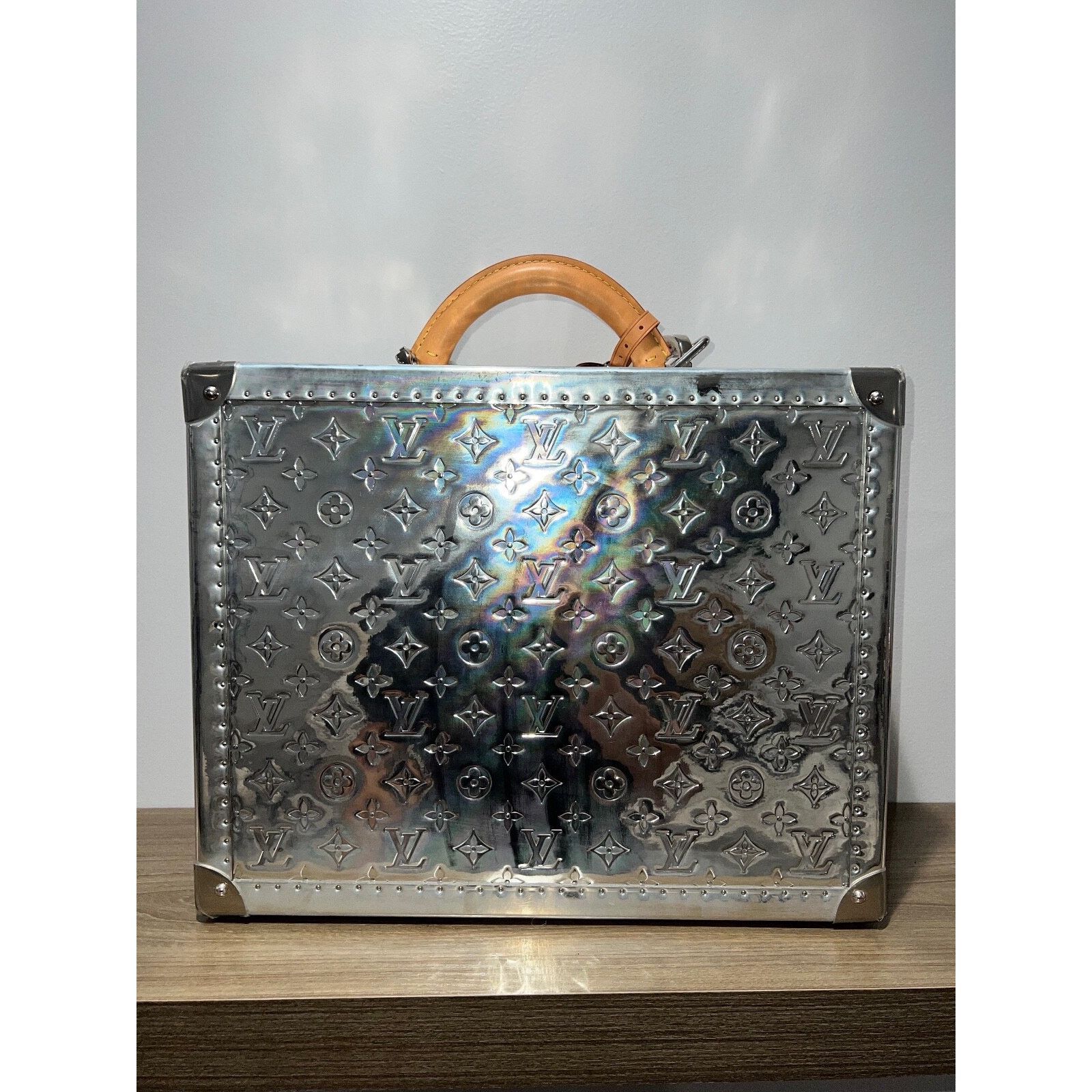 Louis Vuitton Louis Vuitton Cotteville Mirror Briefcase Hardsided Bag Size ONE SIZE - 10 Thumbnail