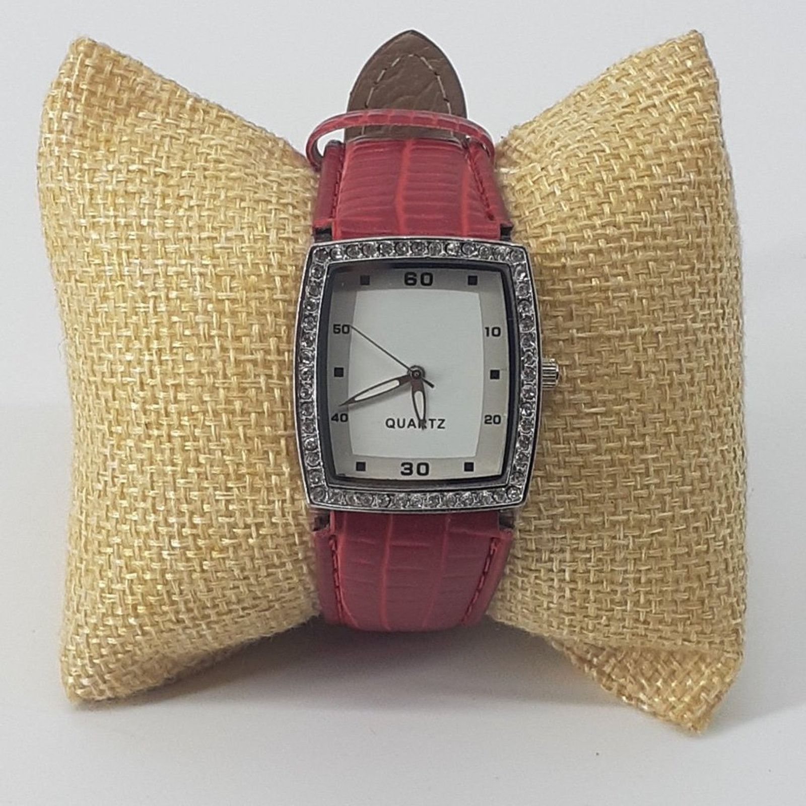 Vintage Women's Red Croc Embossed Strap faux leather Rhinestone Size ONE SIZE - 1 Thumbnail