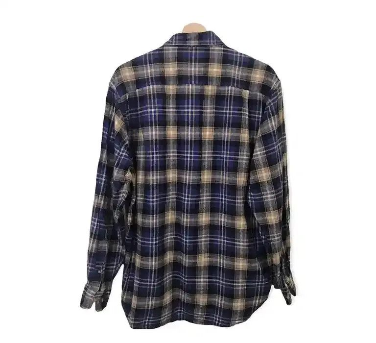 Japanese Brand Moon Lit Field Plaid Tartan Flannel Shirt Size US M / EU 48-50 / 2 - 8 Thumbnail