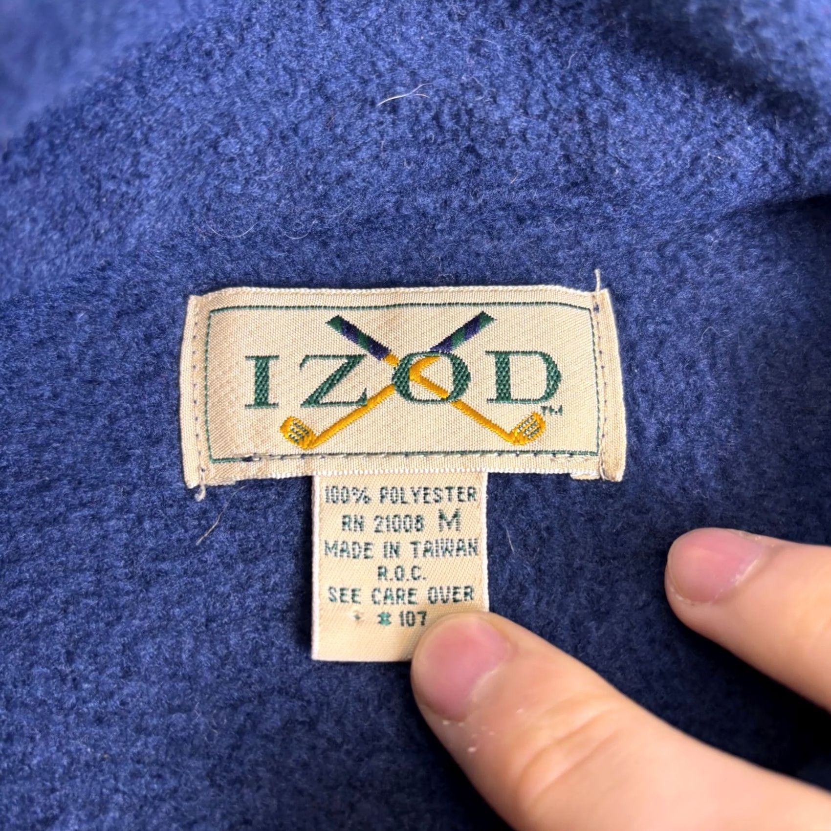 Izod VINTAGE Izod Vest Navy Blue Full Zip Fleece Embroidered Logo 90s Mens M Vest Mens Pattern Solid 3-in-1 Jacket Jacket Coat Short Size M Blue Mens Size US M / EU 48-50 / 2 - 5 Thumbnail