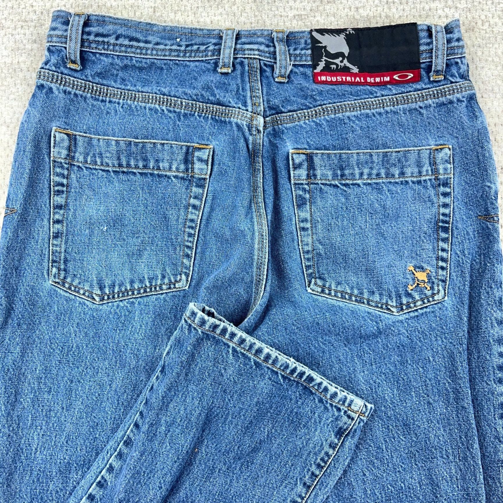 Oakley VINTAGE Oakley Jeans Men 34x30 Denim Straight 90s Grunge Blue Mens Size US 34 / EU 50 - 2 Thumbnail
