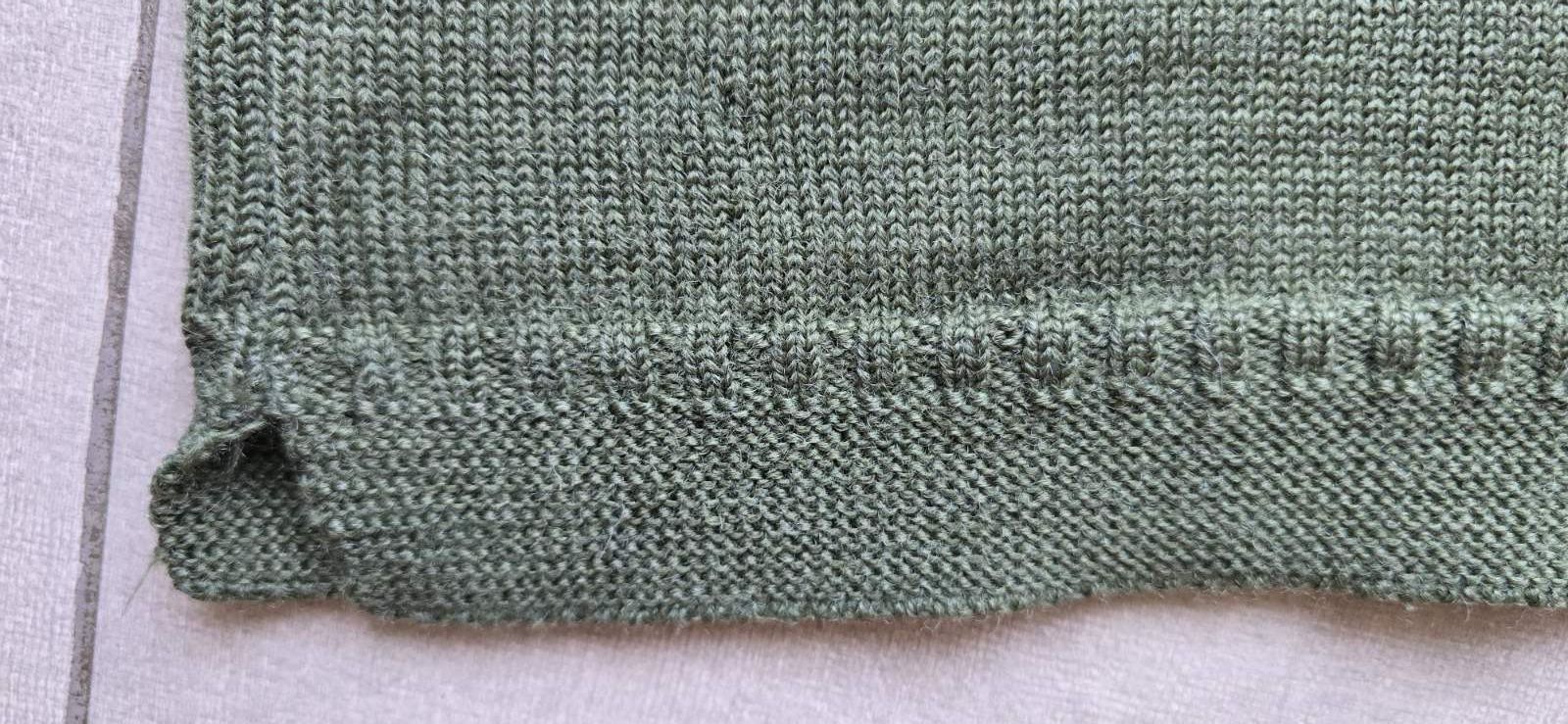 Le Tricoteur Guernsey VTG by LE TRICOTEUR Traditional Guernsey Sweater Green Wool Size US M / EU 48-50 / 2 - 8 Thumbnail