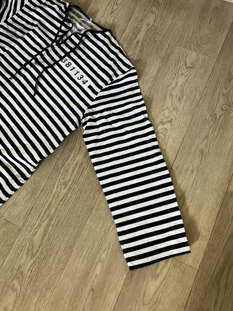 Japanese Brand × Vintage × uniform experiment Vintage Prison Striped Uniform Longsleeve Tee Shirt Size US XL / EU 56 / 4 - 4 Thumbnail