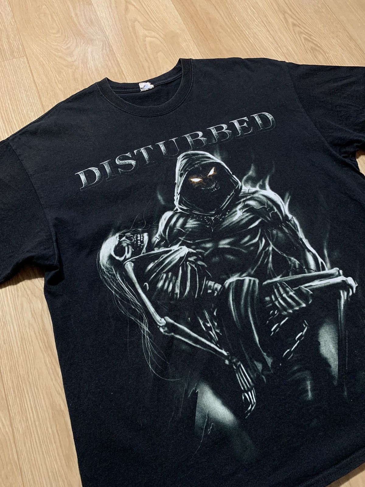 Band Tees Vintage 2012 DISTURBED Metal Band T-Shirt Size US XL / EU 56 / 4 - 3 Thumbnail