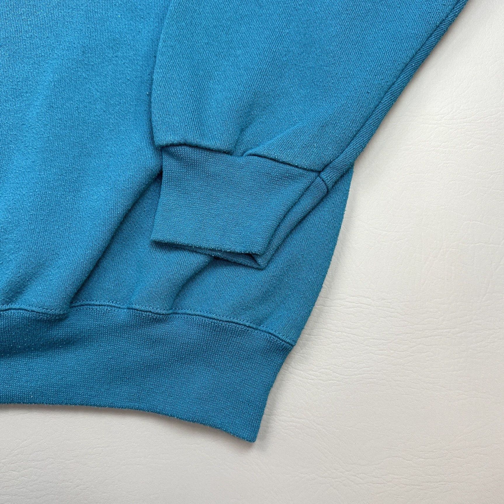 Tultex VINTAGE Tultex Sweater Mens Large Pullover Sweatshirt USA Made Size US L / EU 52-54 / 3 - 2 Thumbnail