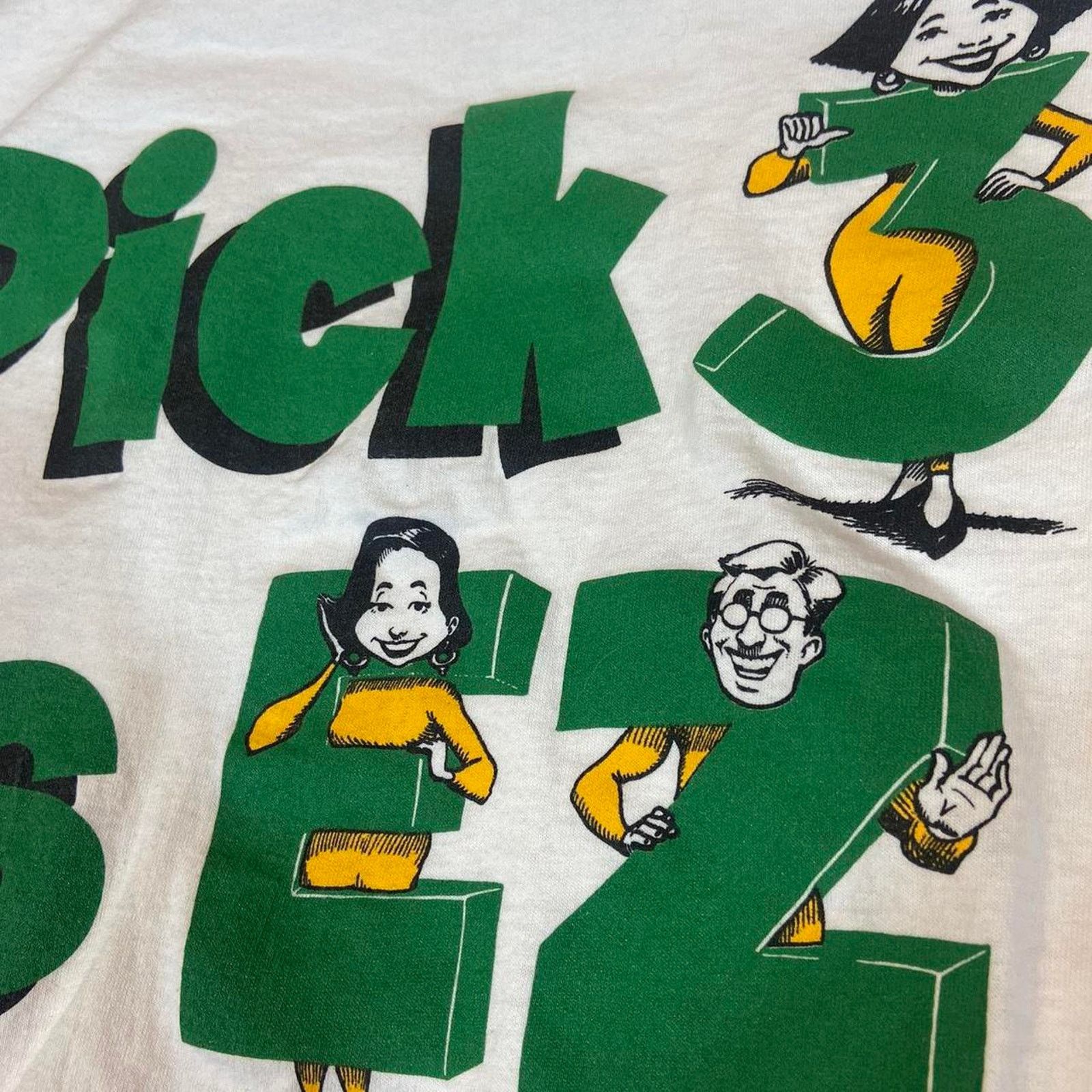 Hanes 90s pick 3 is ez tee shirt Size US XL / EU 56 / 4 - 4 Thumbnail