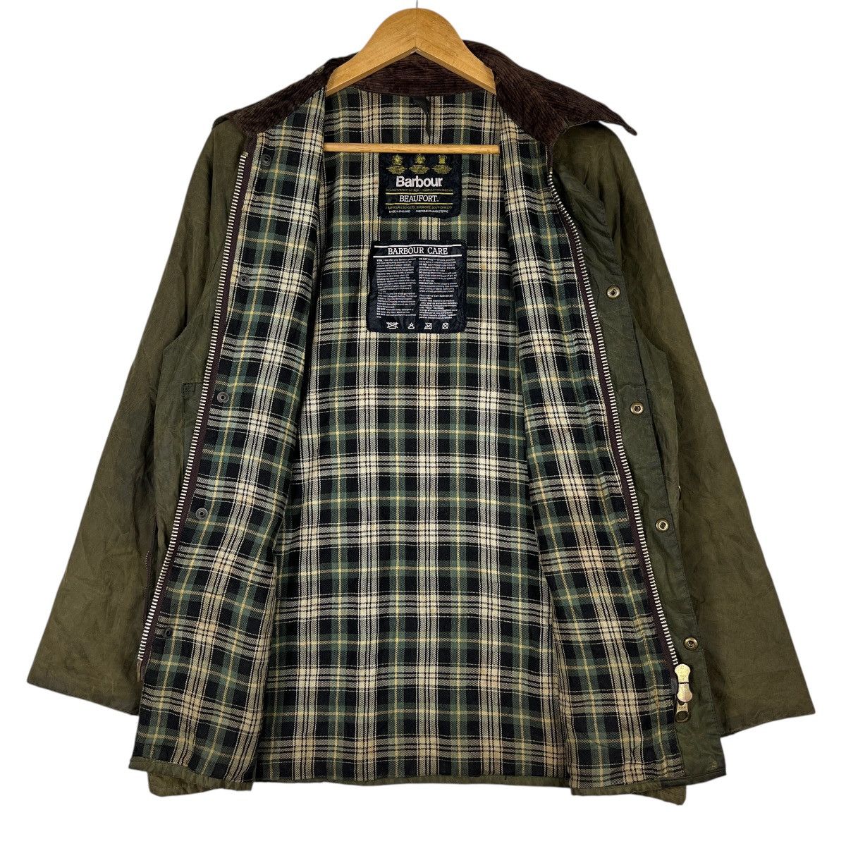 Barbour 🔥 VINTAGE BARBOUR BEAUFORT WAXED JACKET MADE IN ENGLAND Size US M / EU 48-50 / 2 - 11 Thumbnail