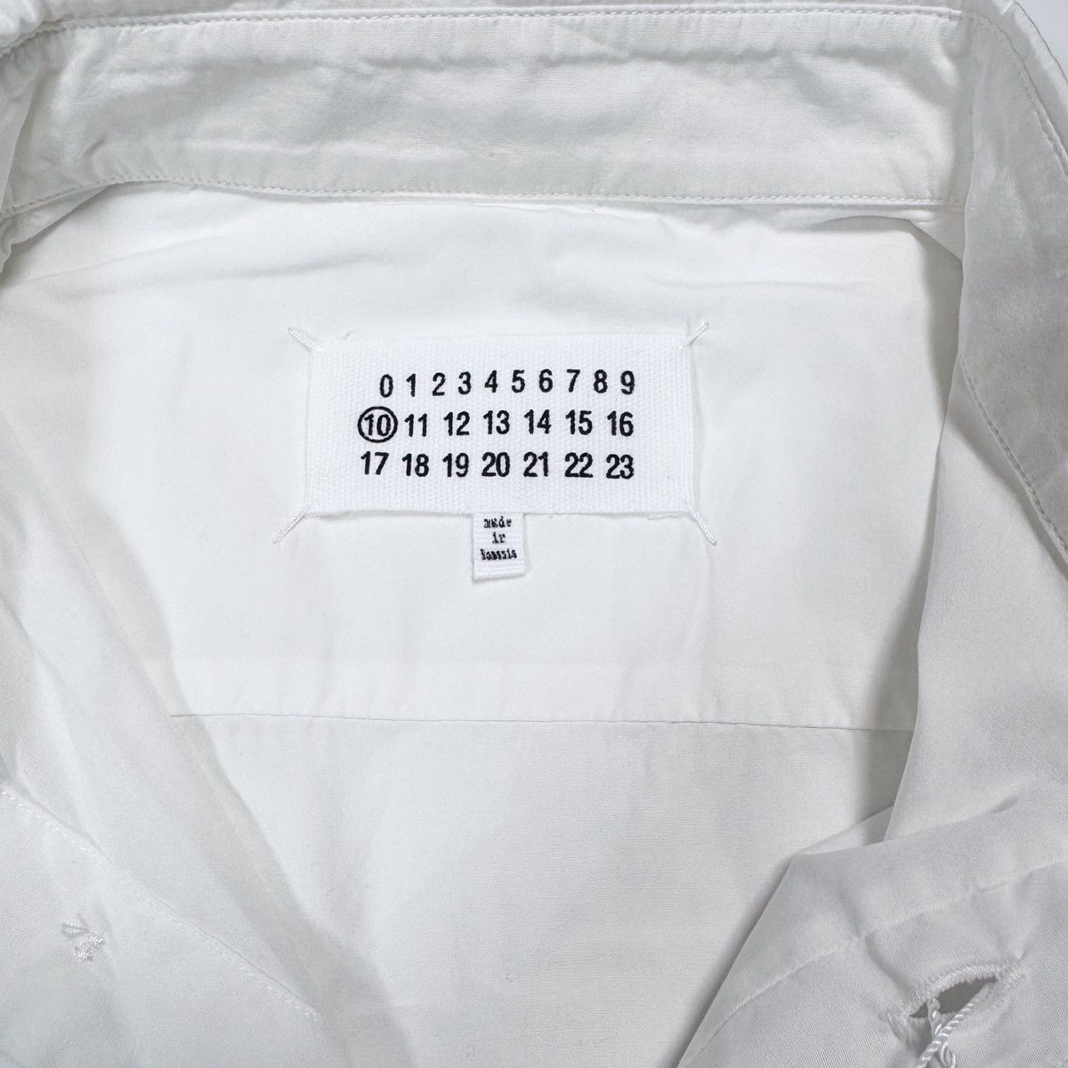 Maison Margiela MAISON MARGIELA CLASSIC POPLIN SHIRT Size US XXS / EU 40 - 4 Thumbnail