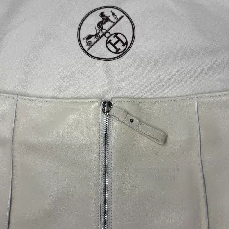 Hermes Hermes Cream White Sheepskin Half Zip Short Pants Size 24" / US 00 / IT 34 - 3 Thumbnail