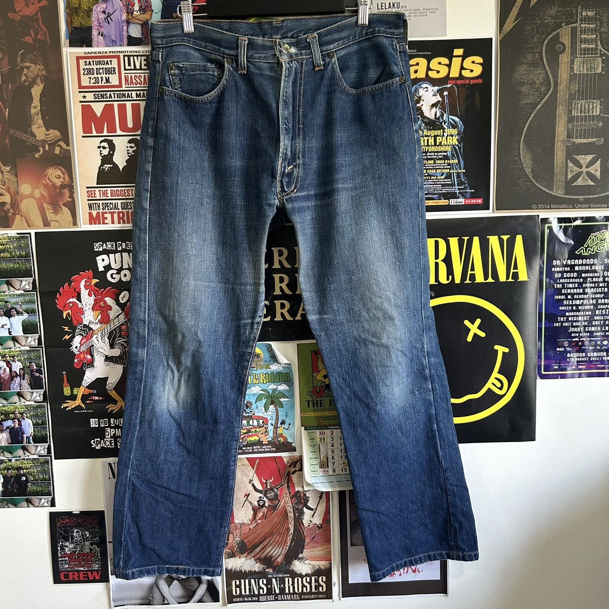 image of Levis x Levis Vintage Clothing Vintage Levi’S 502-6117 70's Selvedge Distressed Denim in Washed Blu