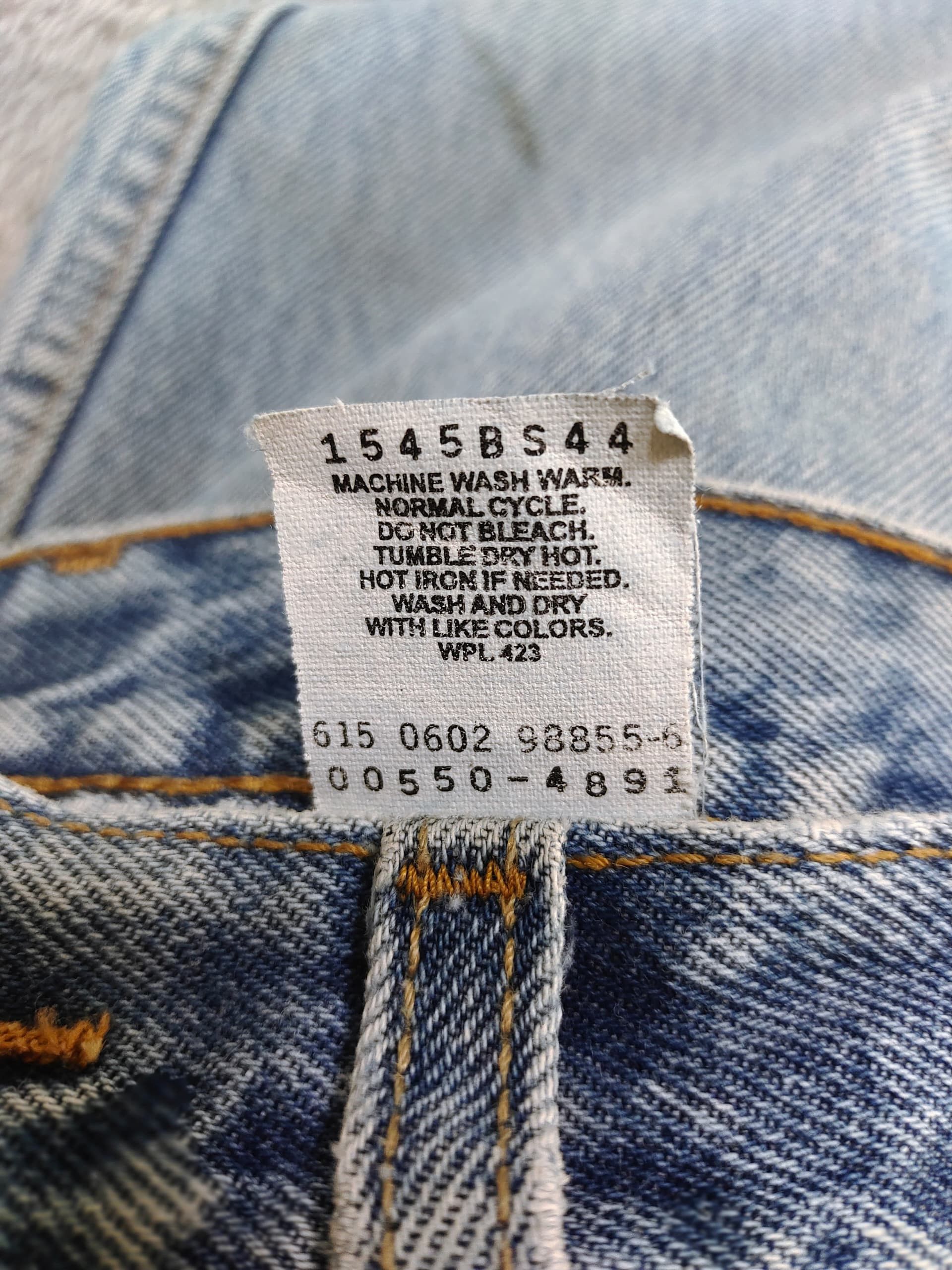 Levi's Vintage Levi’s 550 Relaxed Fit Distressed Light Wash Jeans Size US 34 / EU 50 - 17 Thumbnail