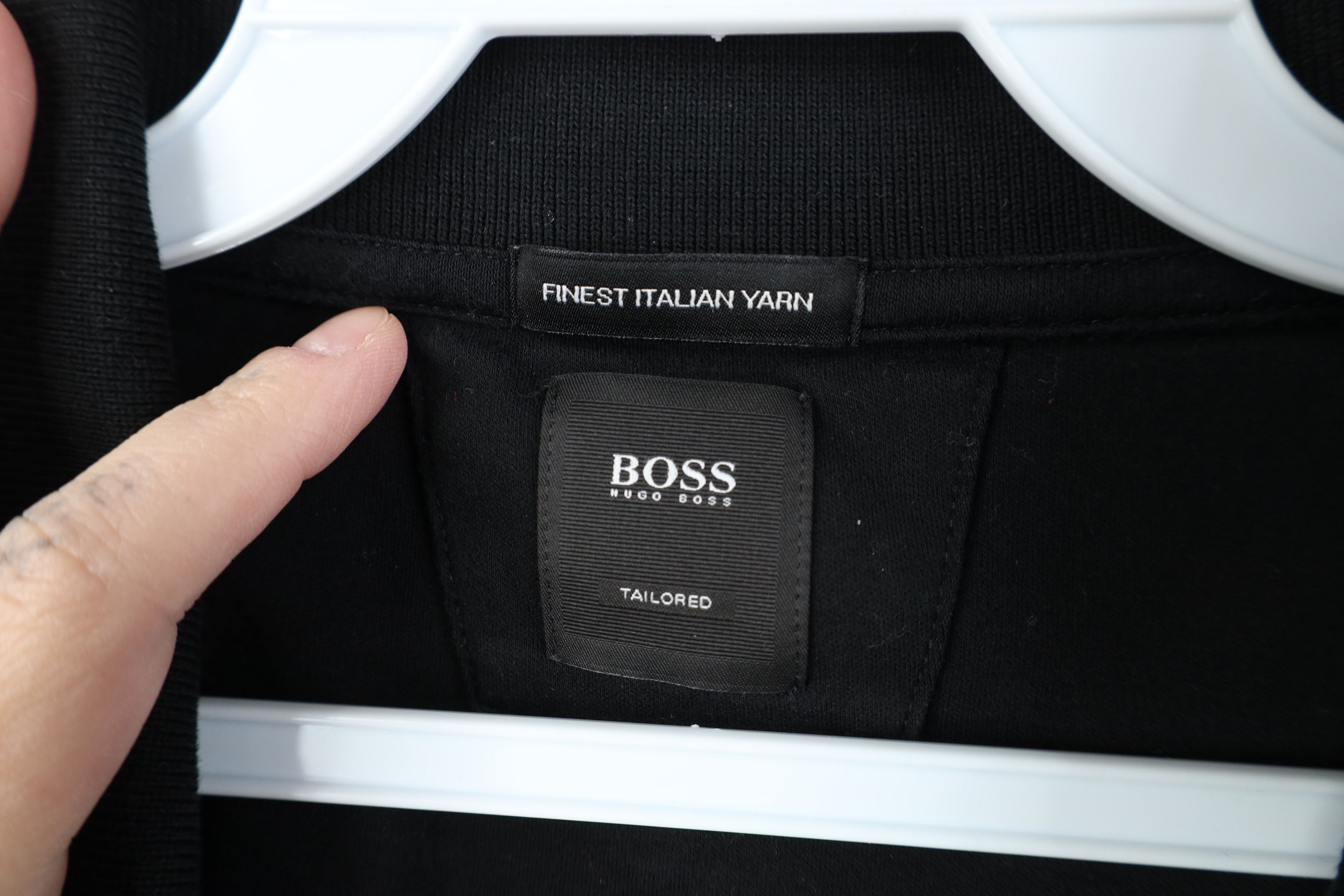 Hugo Boss Hugo Boss Italian Yarn Soft Cotton Long Sleeve Polo Shirt Size US XL / EU 56 / 4 - 7 Thumbnail