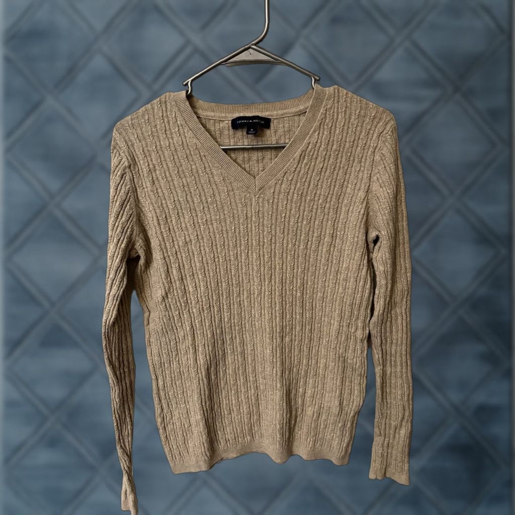Tommy Hilfiger Tommy Hilfiger Women's Sweater Size M Beige V-Neck Knit Pullover Cable-Knit Womens Size M / US 6-8 / IT 42-44 - 1 Thumbnail
