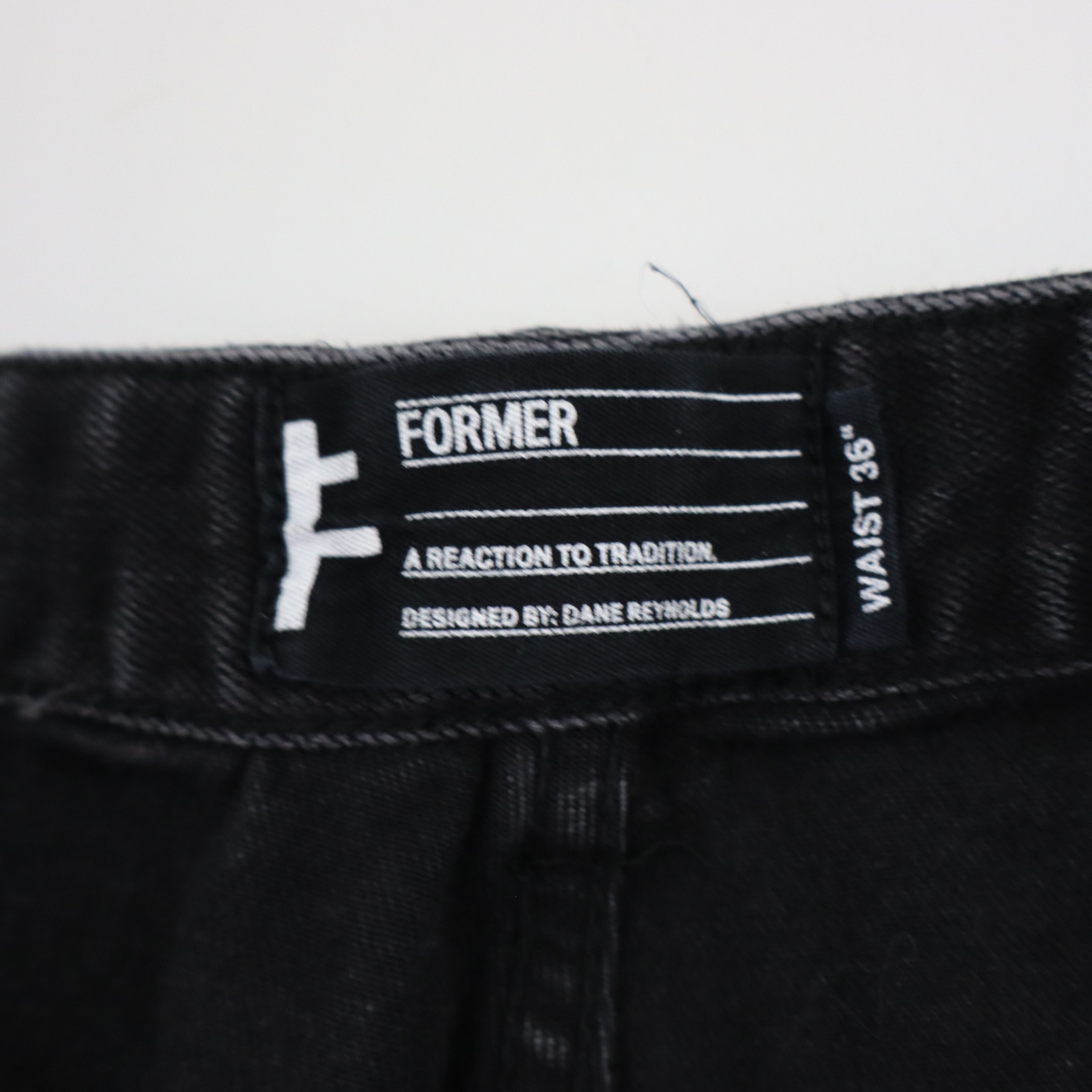 Carhartt × Dickies × Wrangler 90s Former Wide Leg Baggy Black Skater Denim Shorts Jorts Size US 36 / EU 52 - 9 Thumbnail