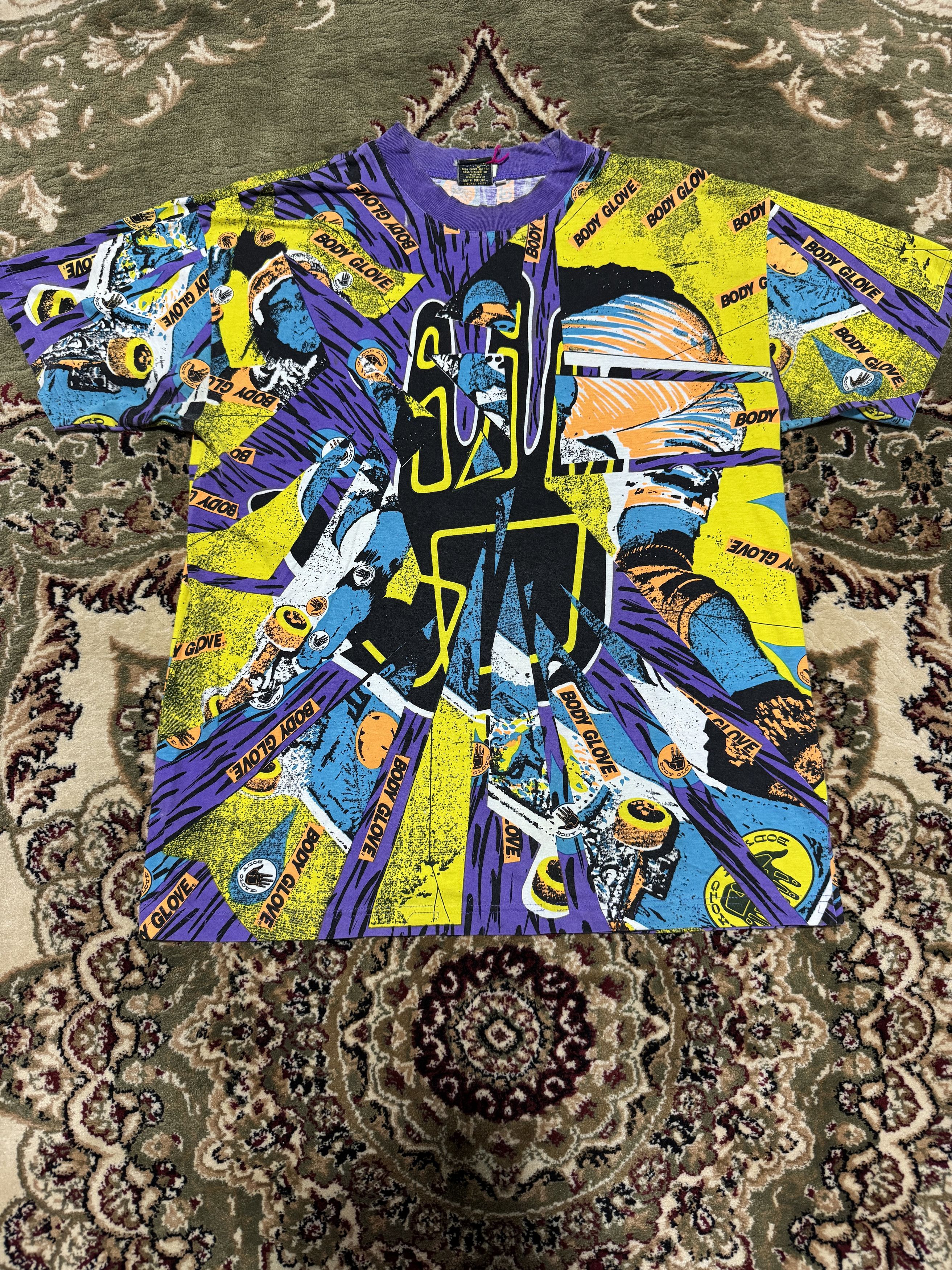Vintage 90's Body Glove Surf Skate Overprint T shirt