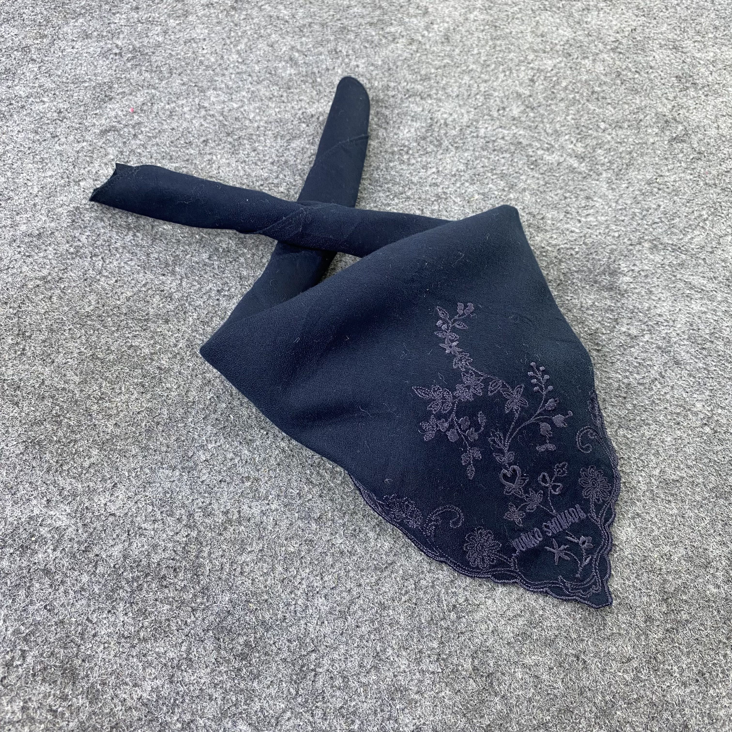 Japanese Brand Junko Shimada Handkerchief / Bandana / Neckerchief-B1098 Size ONE SIZE - 1 Thumbnail