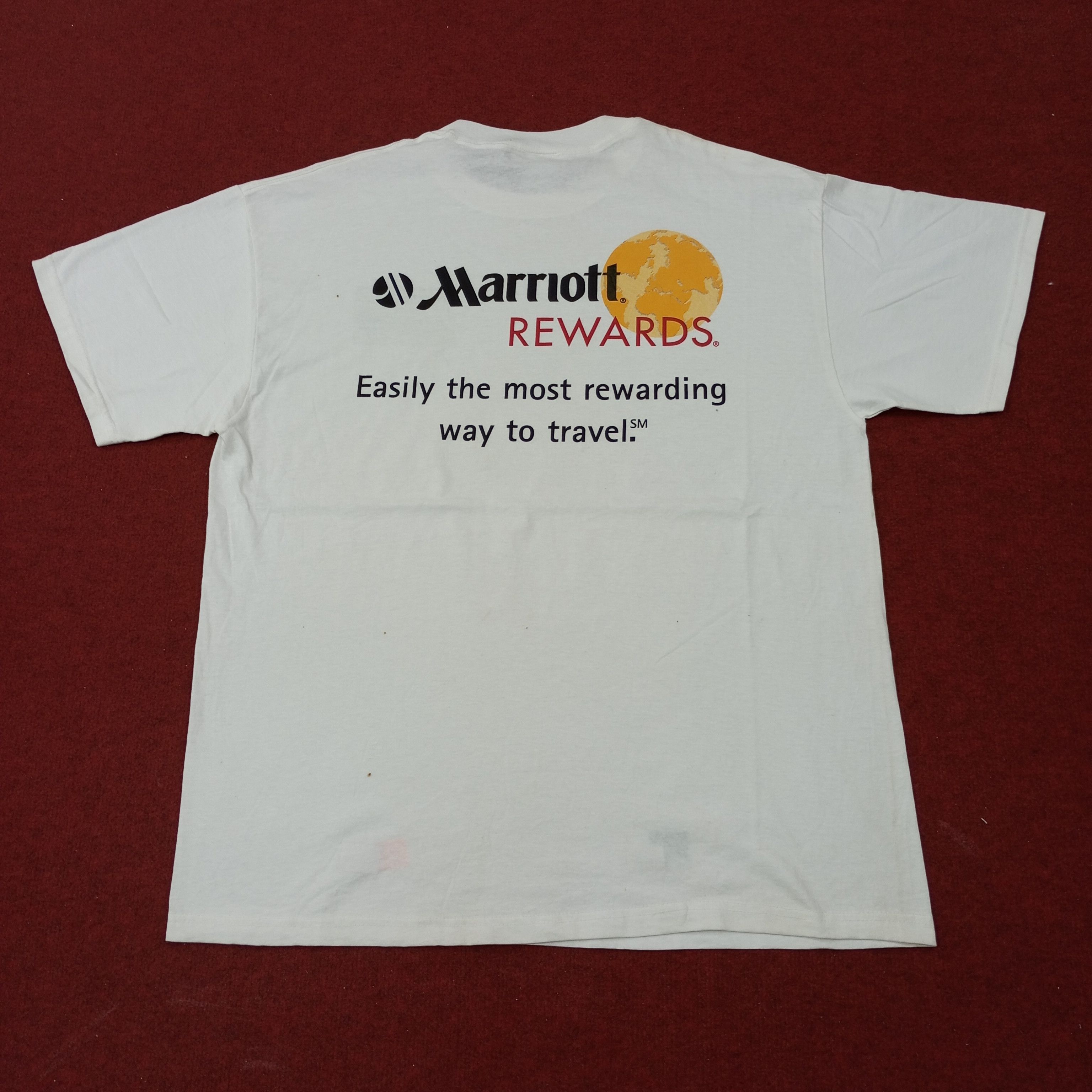 Vintage Visa Card Marriot Rewards Vintage Tshirt c239n10 Size US XL / EU 56 / 4 - 1 Thumbnail