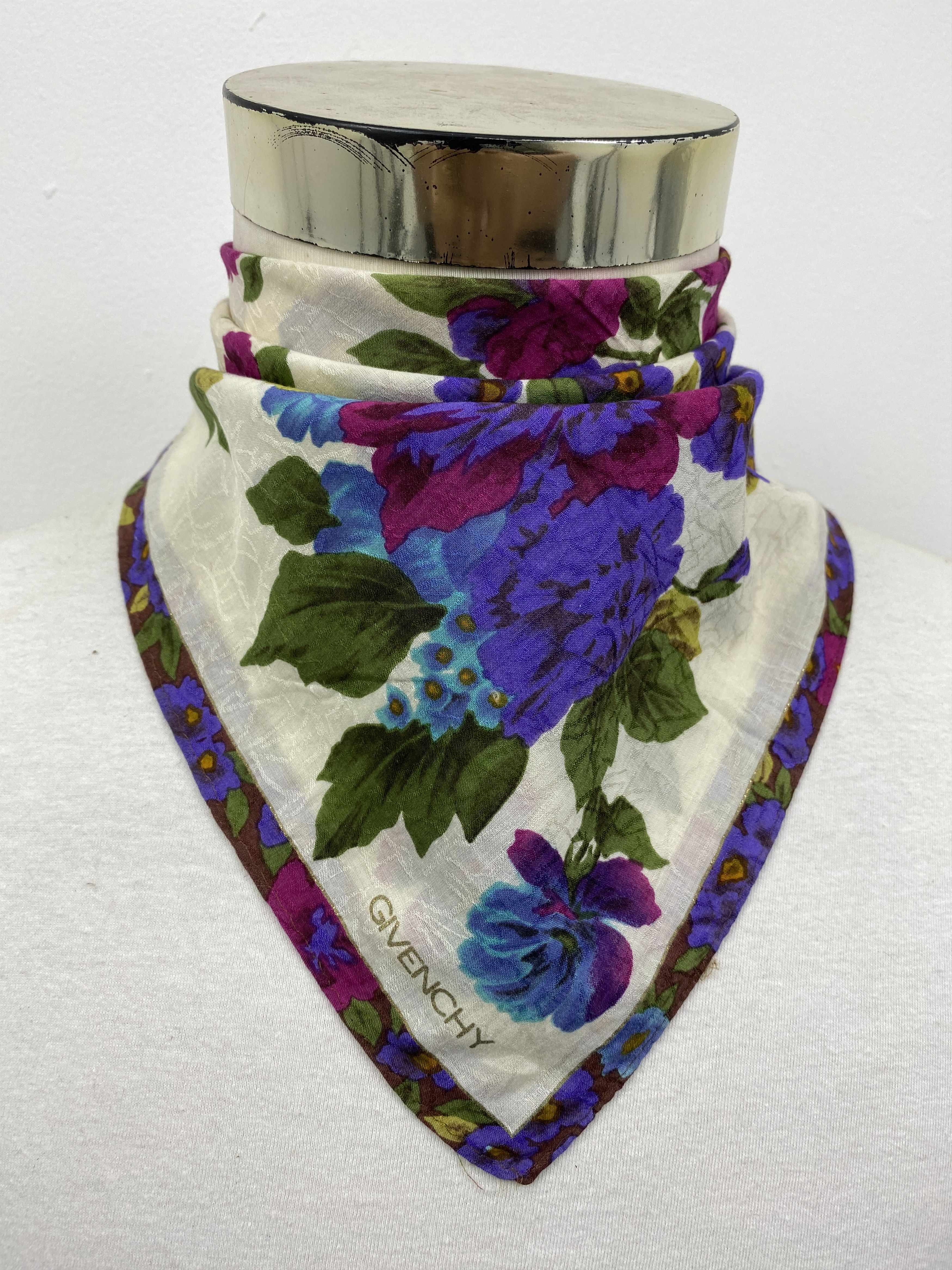 Givenchy Givenchy Bandana / Handkerchief / Neckerchief HKC0505 Size ONE SIZE - 2 Thumbnail