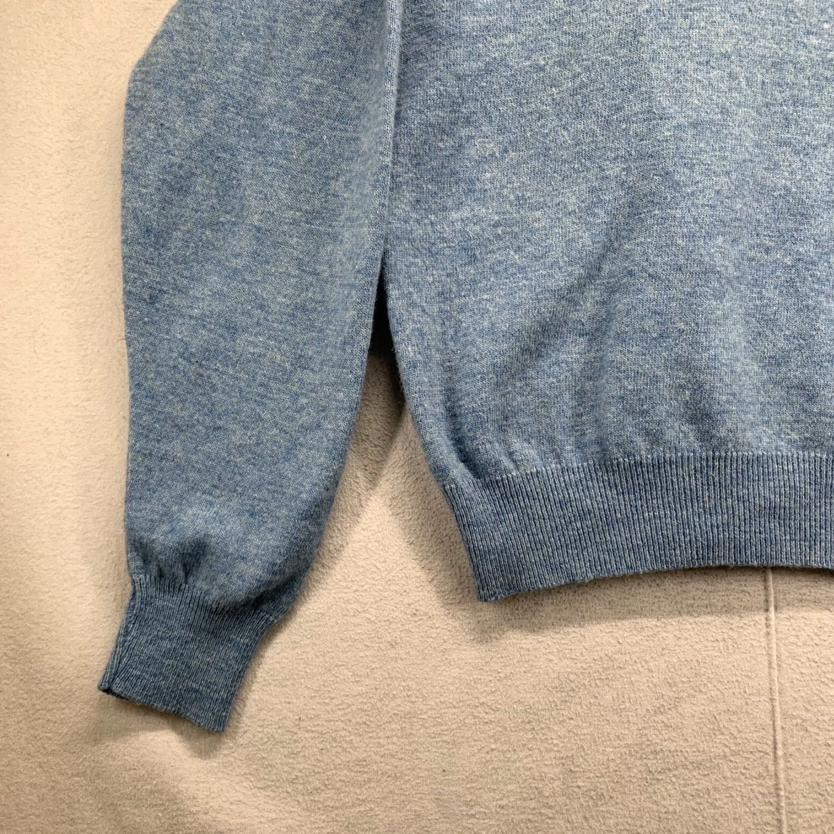 Vintage VINTAGE Aberjona Wool Blend Grandpa Sweater Pullover Men Medium Blue 80s 90s 70s Golf Walking Mens Knit V-Neck Long Sleeve Athletic Fit Size US M / EU 48-50 / 2 - 7 Thumbnail