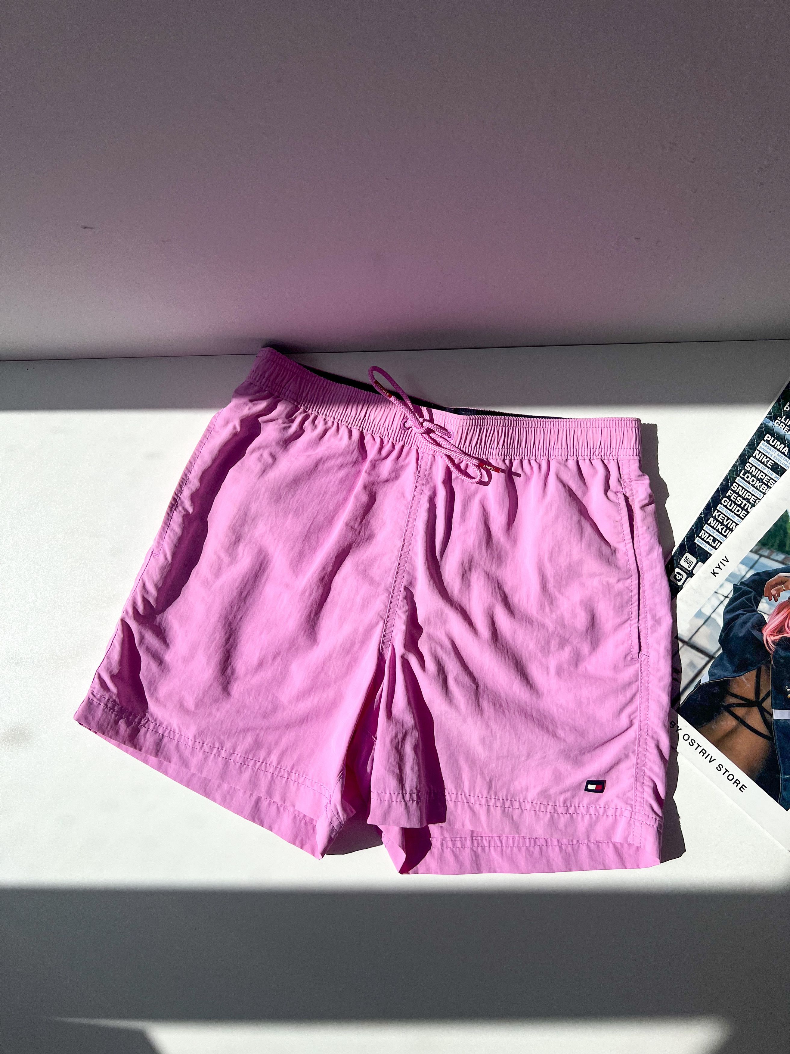Tommy Hilfiger Tommy Hilfiger nylon shorts Size US 30 / EU 46 - 1 Thumbnail