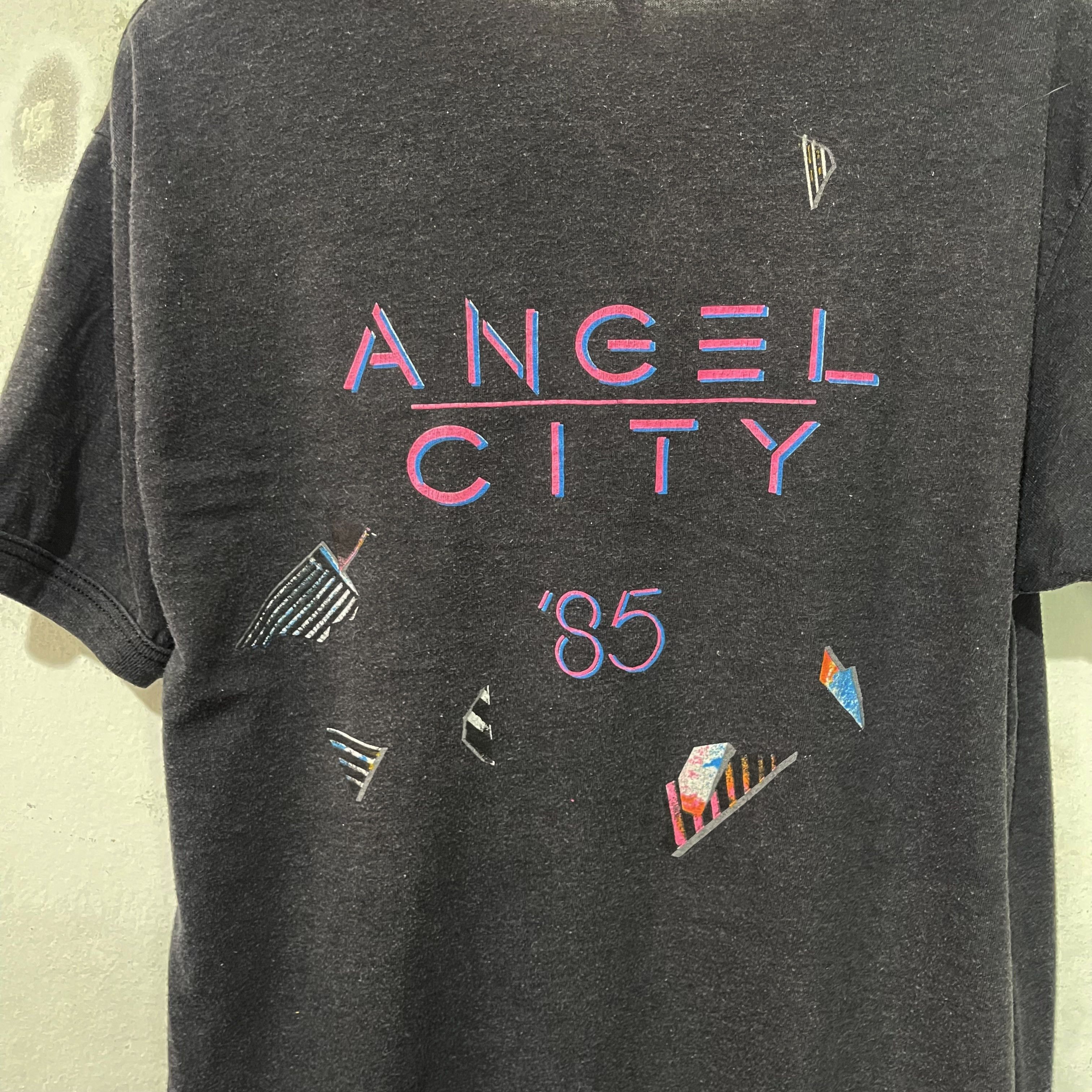 Band Tees Vintage 1985 The Angels Two Minute Warning Shirt Size US S / EU 44-46 / 1 - 4 Thumbnail