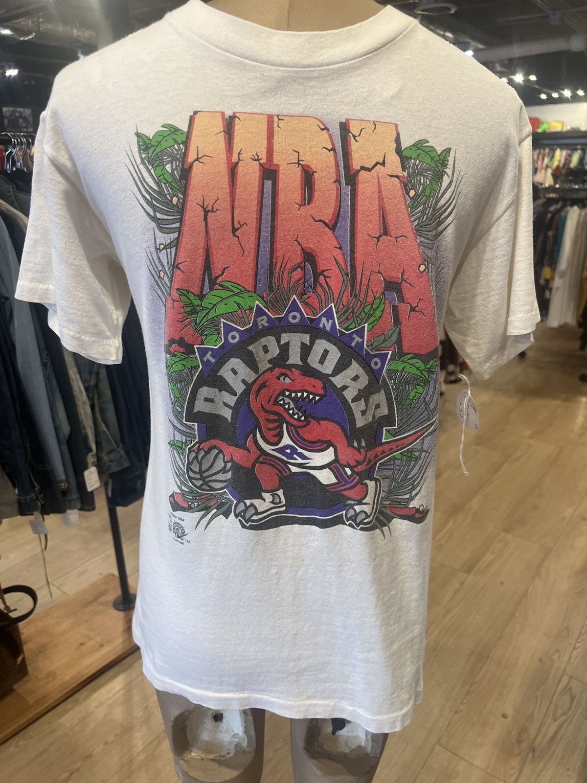 NBA × Vintage Vintage Toronto Raptors Tee Size US S / EU 44-46 / 1 - 1 Thumbnail