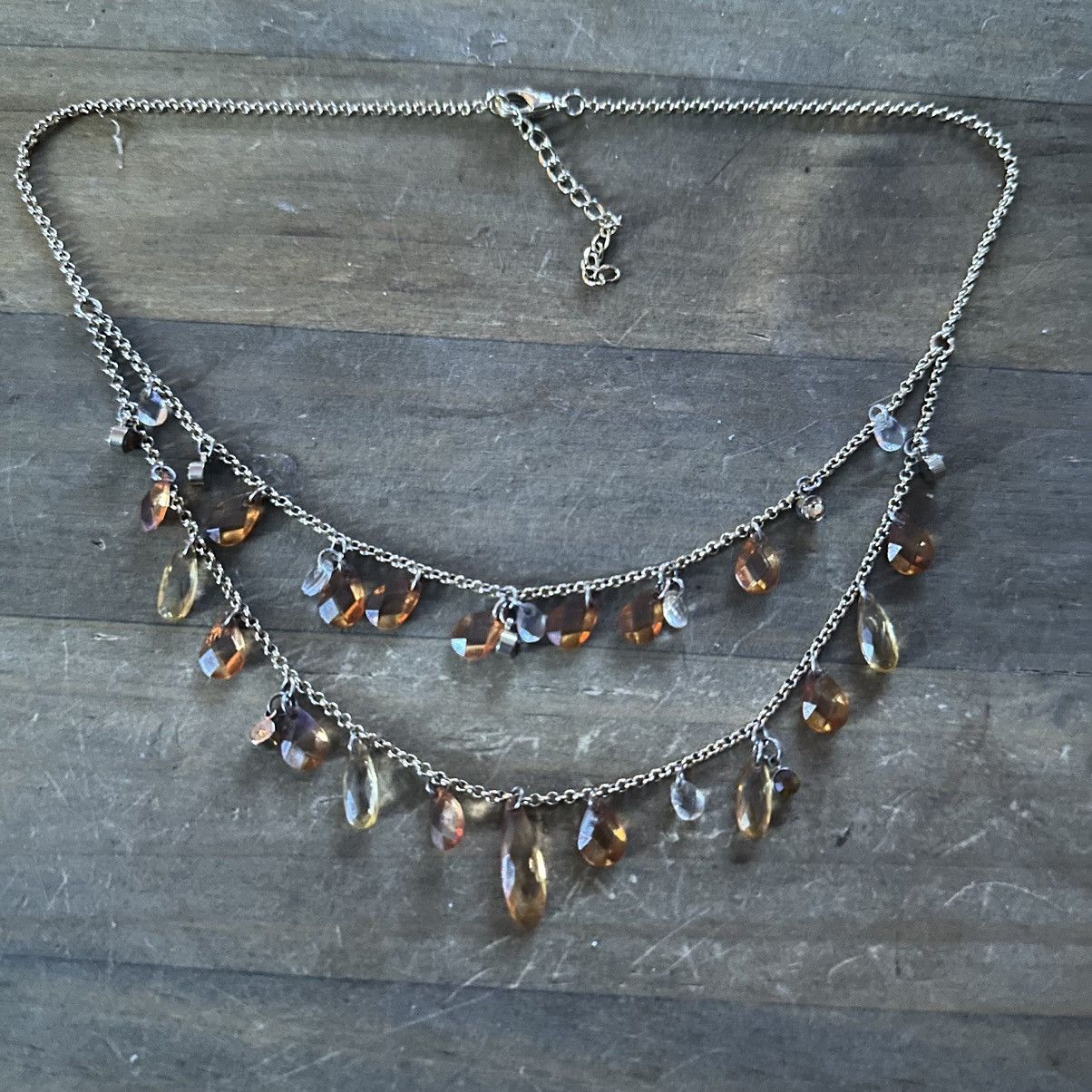 Other Layered gold tone dangle bead charms drape necklace Size ONE SIZE - 3 Thumbnail